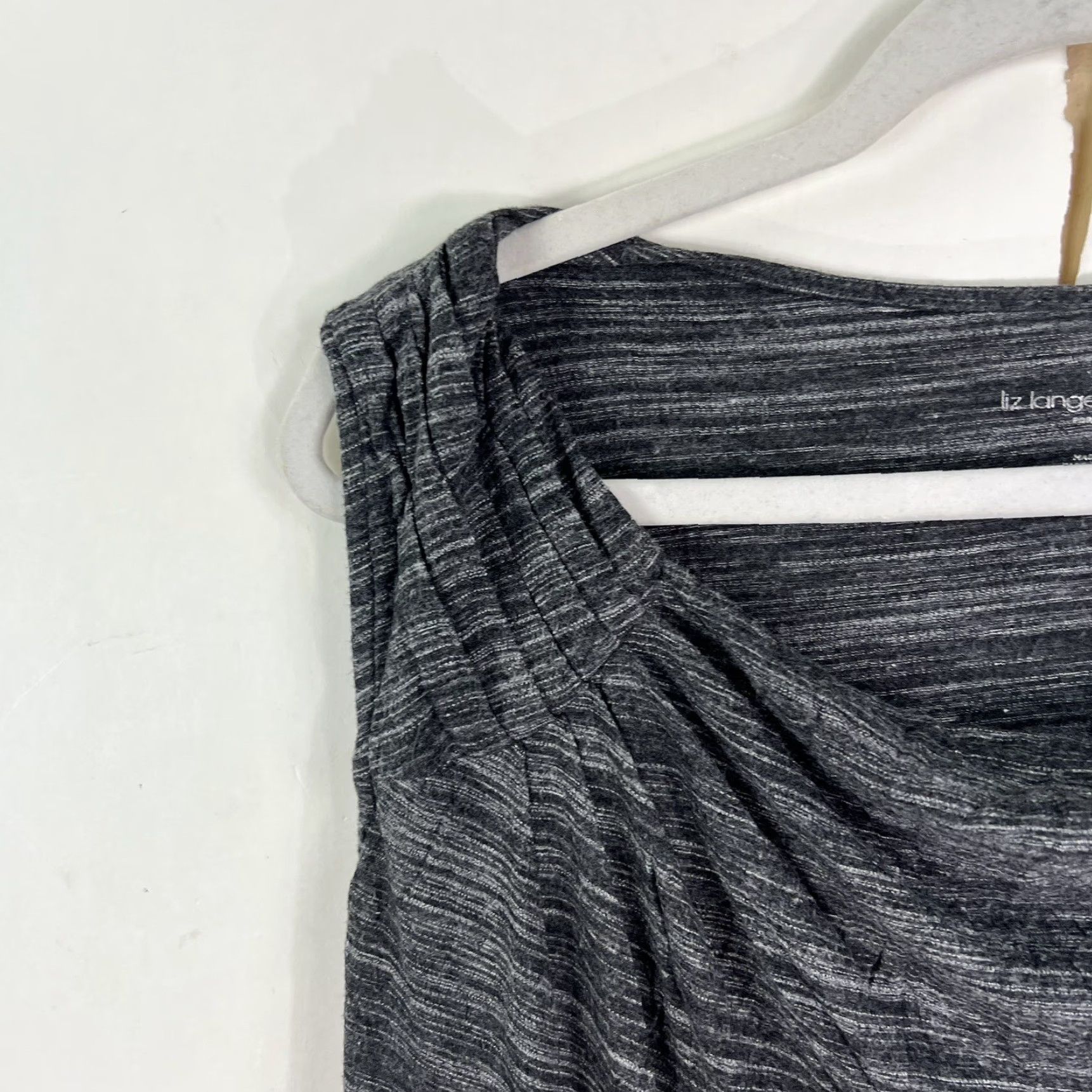 Vintage Liz Lange Maternity Draped Knit Top Womens M Heather Gray Shirt Blouse Tunic Maternity Size M Womens Heather Gray Liz Lange Shirt Size M / US 6-8 / IT 42-44 - 3 Thumbnail