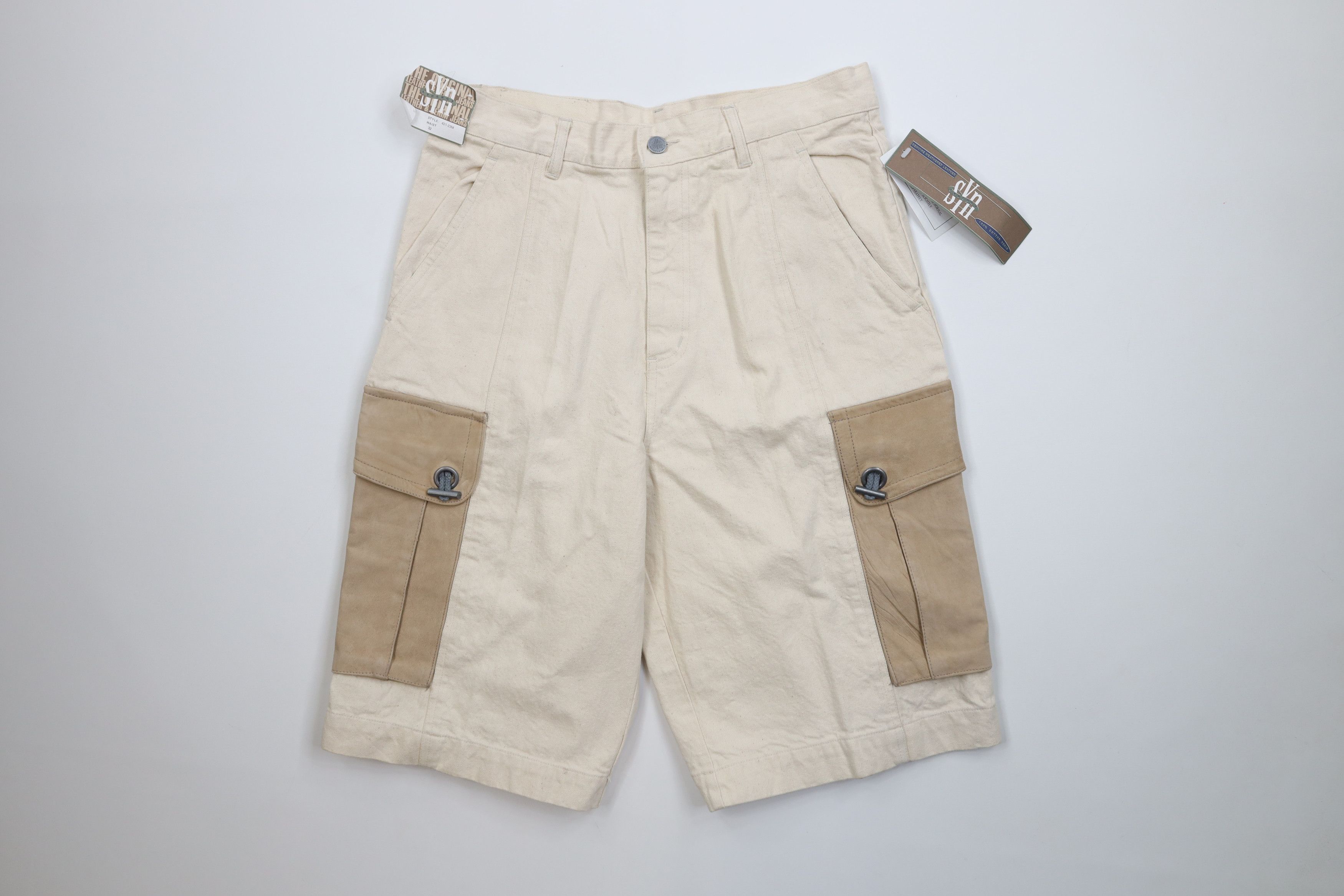 Vintage Deadstock Vintage 90s Streetwear Leather Cargo Shorts Beige Size US 32 / EU 48 - 1 Thumbnail