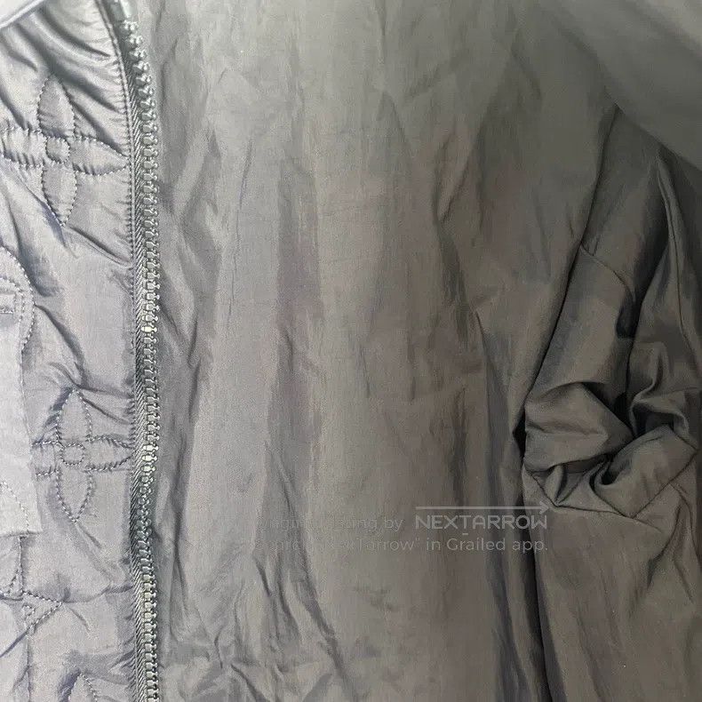 Louis Vuitton Louis Vuitton Embossed dark pattern presbyopic printing Lo Size US S / EU 44-46 / 1 - 5 Thumbnail