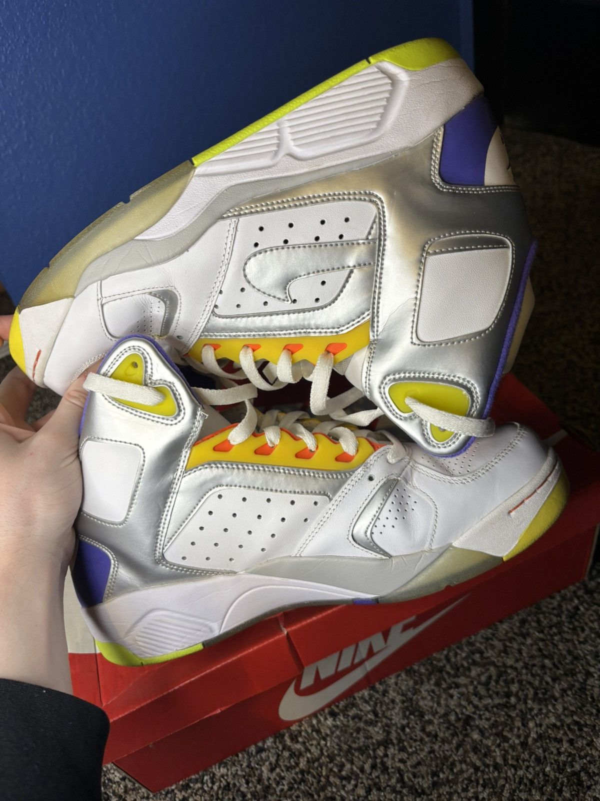 Nike Nike Air Flight Lite High ‘white’ 2k14 Size US 11 / EU 44 - 10 Thumbnail