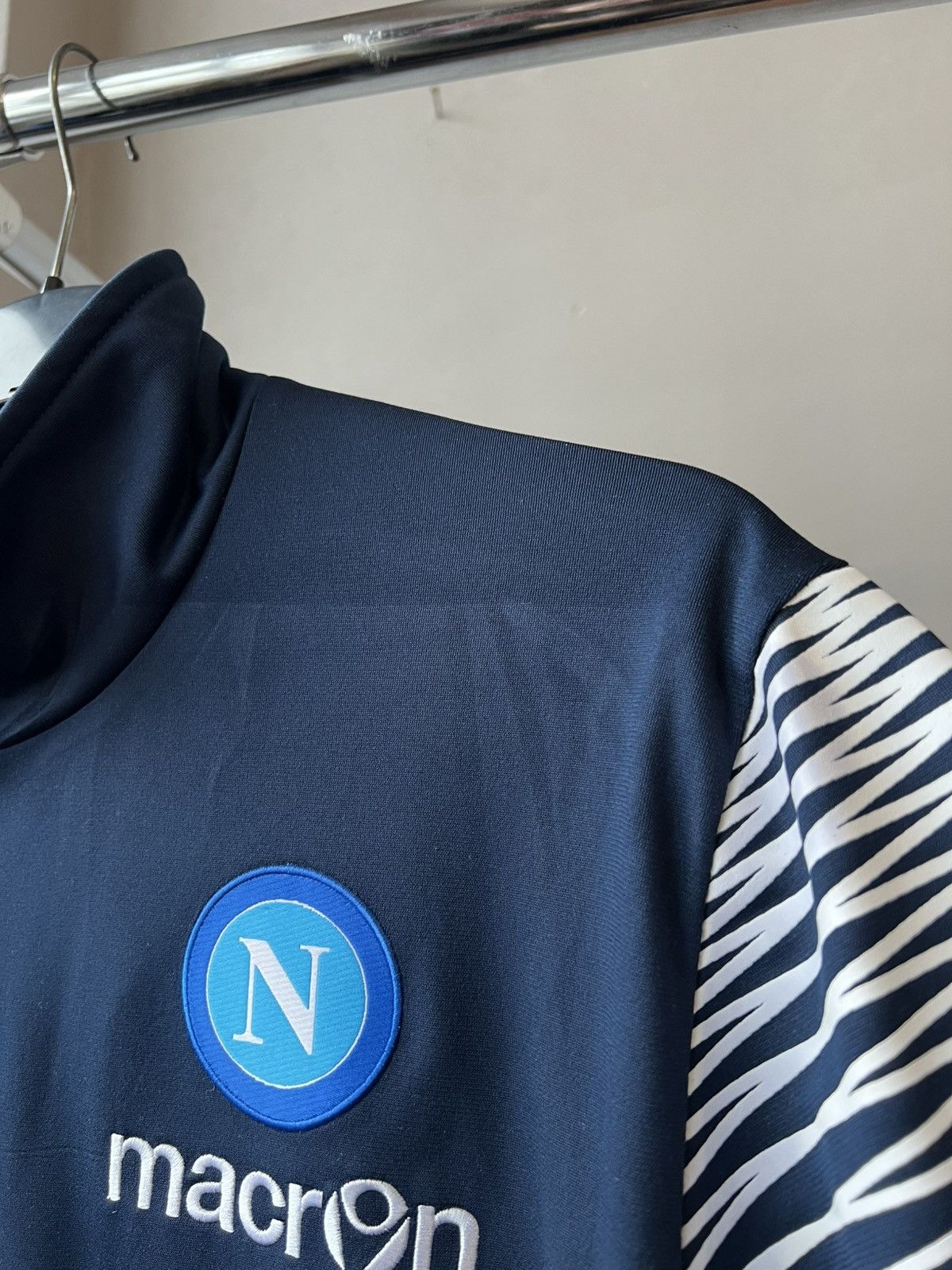 Macron 2015/16 NAPOLI SSC TRAINING SOCCER FOOTBALL ZIP JACKET XXL Size US XXL / EU 58 / 5 - 7 Thumbnail