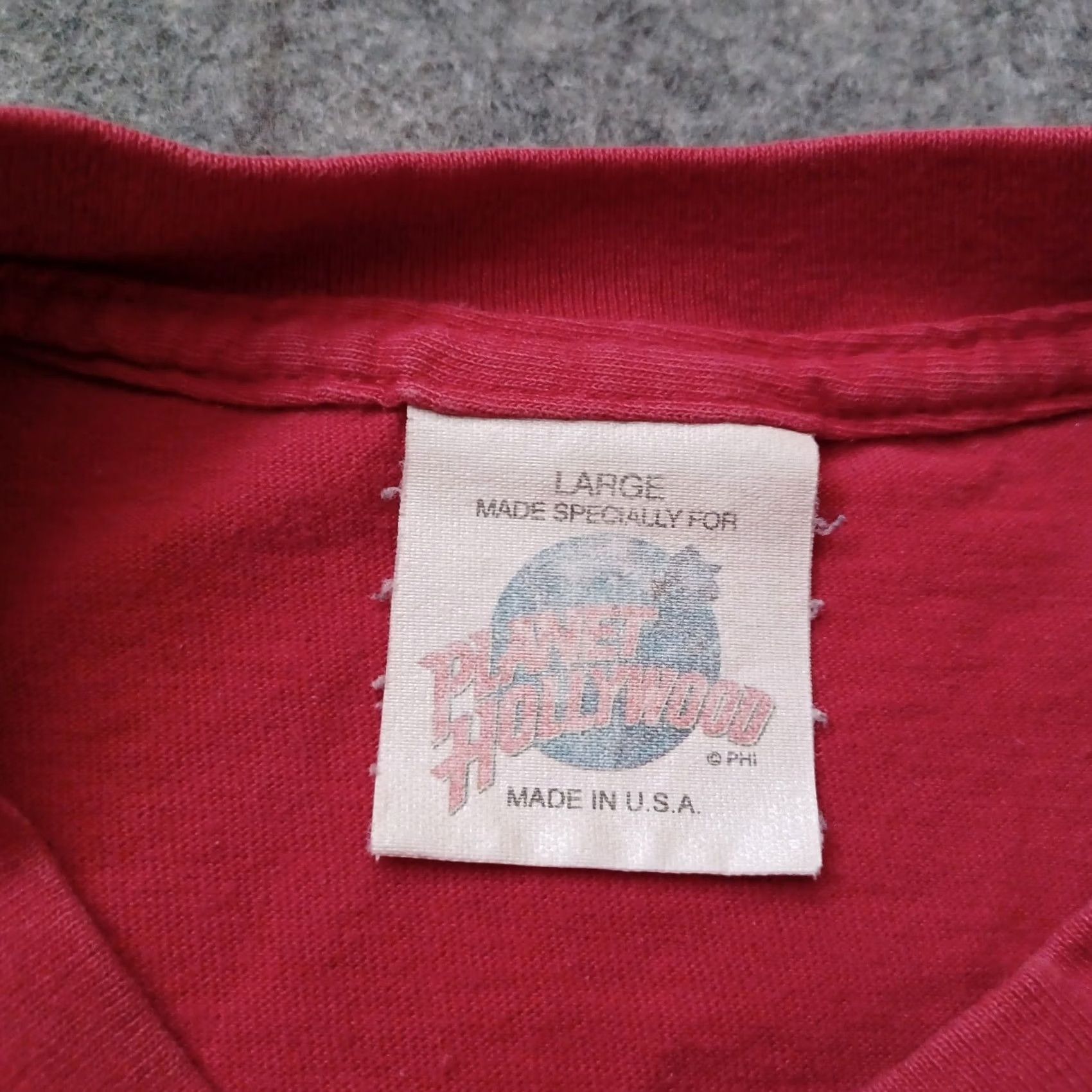 Planet Hollywood VINTAGE Planet Hollywood Womens T-Shirt L Red 90s Disney USA Shirt Short Sleeve Crew Neck Cotton Logo Graphic 1990s Men/Women? Size L / US 10 / IT 46 - 2 Thumbnail