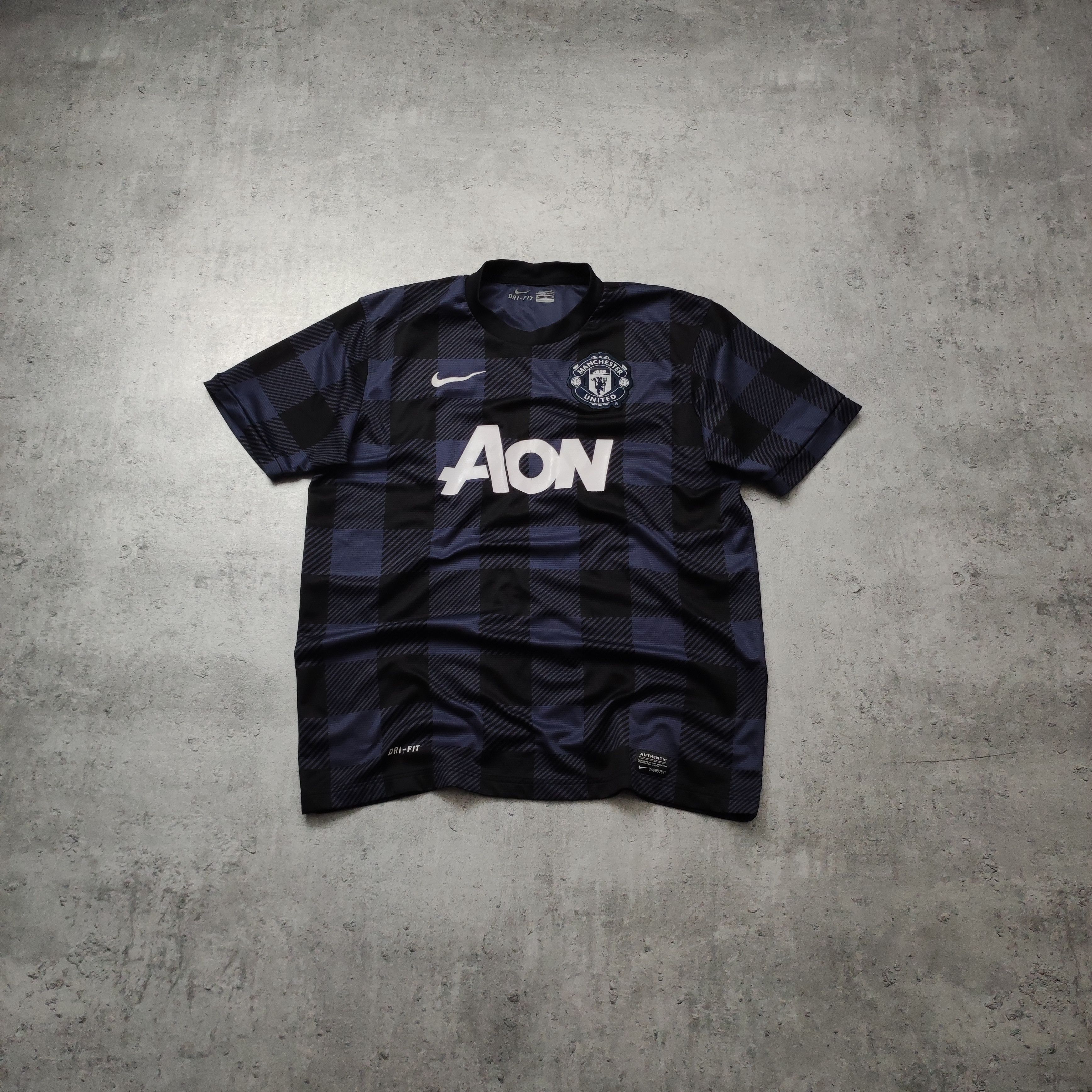 Nike Manchester City 13/14 Yaya Toure Jersey | Grailed