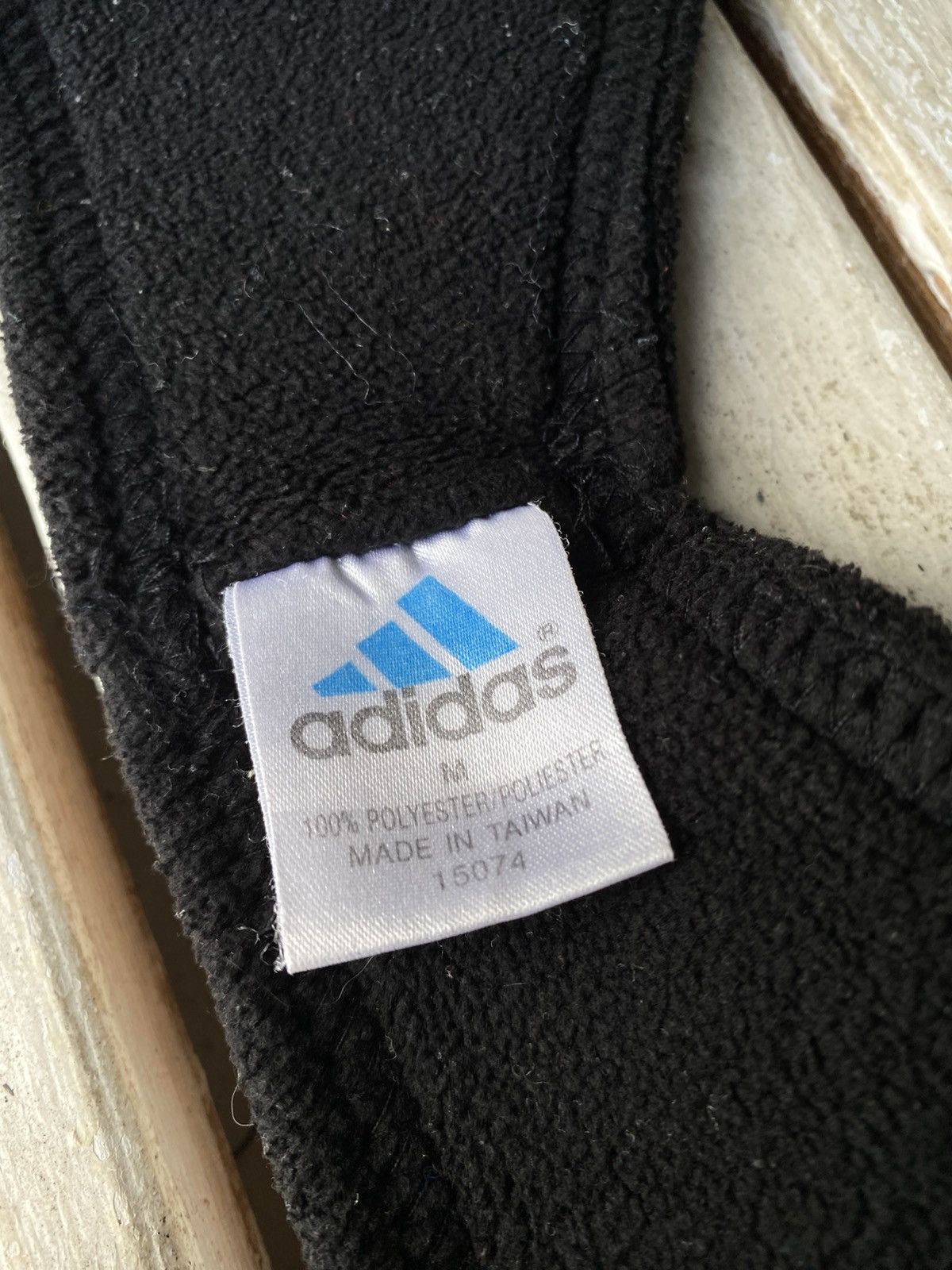 Adidas × Vintage 90s Adidas Vintage Printed Fleece Head Band Size ONE SIZE - 4 Thumbnail