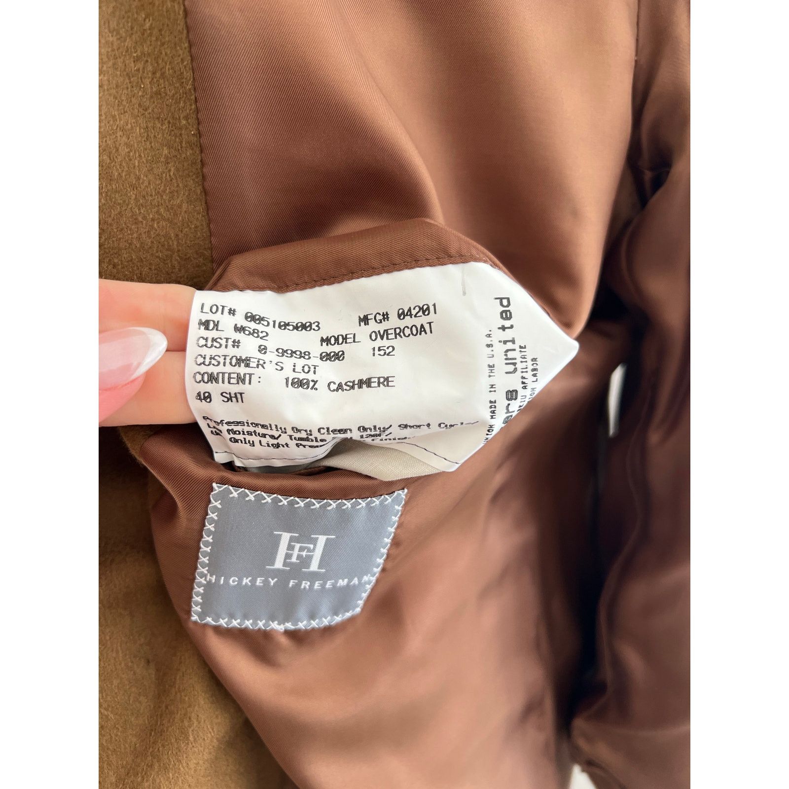 Hickey Freeman Hickey Freeman 3 Button Long Overcoat Vicuña Color Size 40 Size US S / EU 44-46 / 1 - 16 Thumbnail