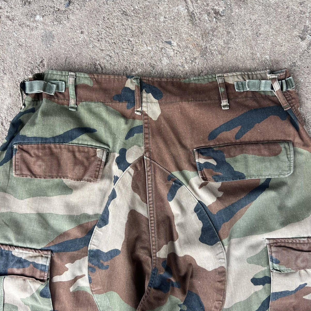 Vintage Vintage Camo Cargo Shorts Size US 32 / EU 48 - 6 Thumbnail
