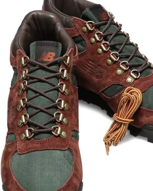 NEW BALANCE RAINER HIKING BOOTS BROWN GREEN