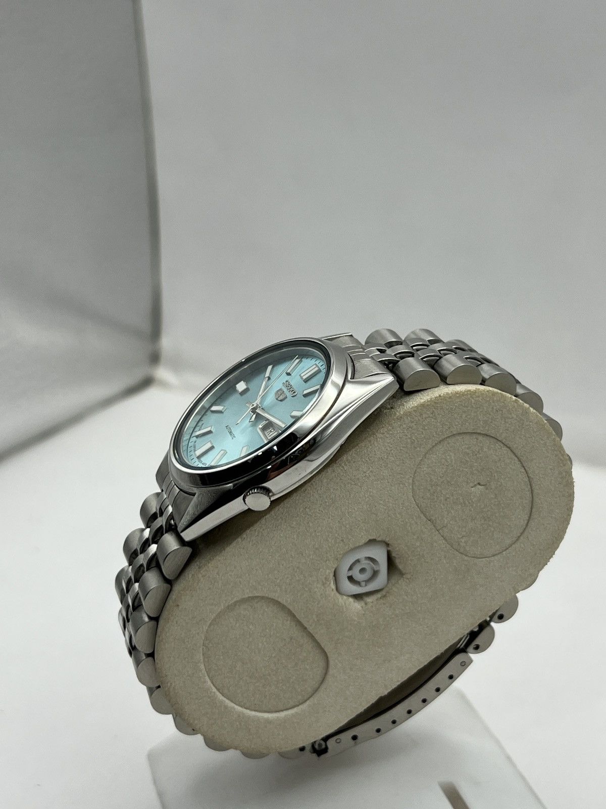 Seiko SEIKO 5 SNX447 ICE-BLUE SUNBRUST DIAL AUTOMATIC 17 JEWELS Size 36 - 3 Thumbnail