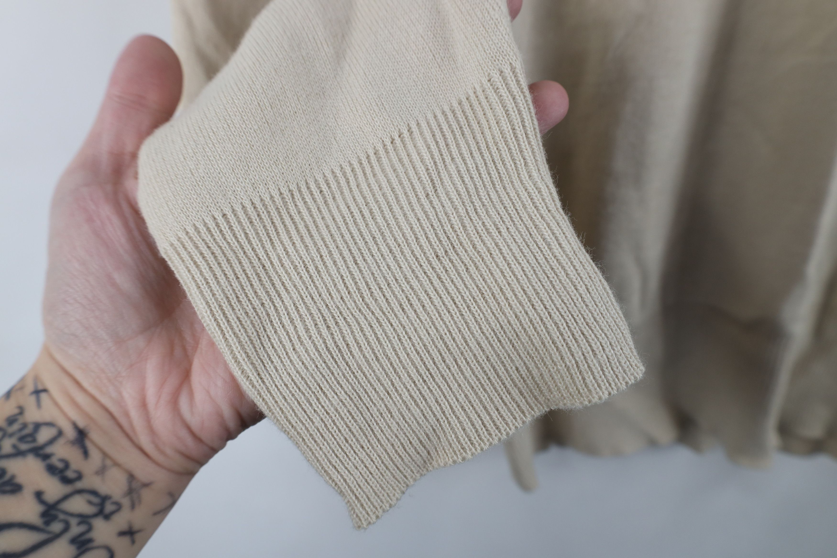Vintage Deadstock Vintage 70s Streetwear V-Neck Sweater Beige USA Size US M / EU 48-50 / 2 - 7 Thumbnail