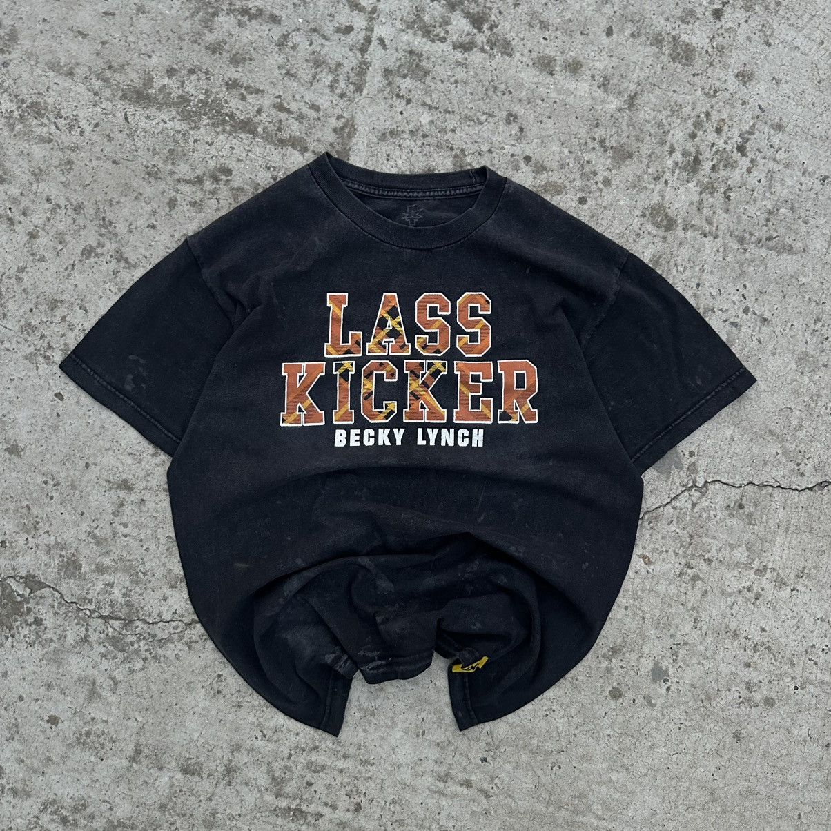 WWE VTG Japanese Style WWE T-shirt Lass Kicker Becky Lynch WWW Size US L / EU 52-54 / 3 - 1 Thumbnail