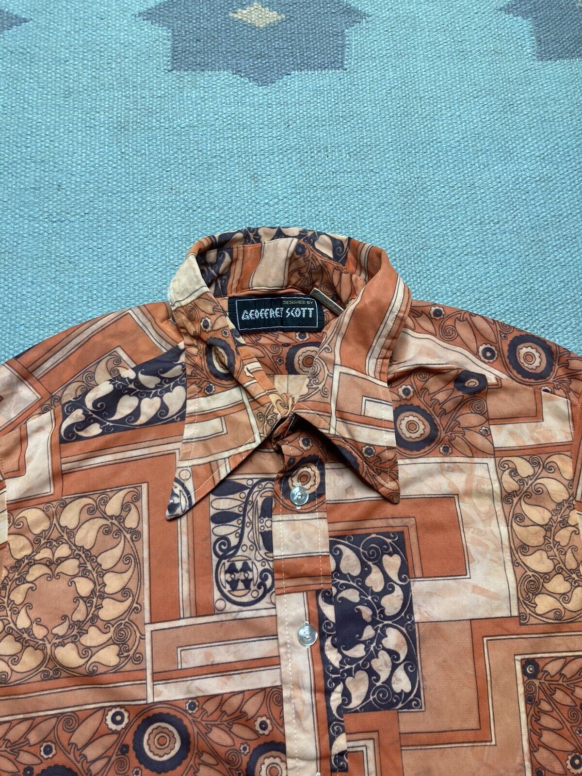 Vintage 70s button shirt disco novelty print flowers dagger collar M Size US M / EU 48-50 / 2 - 4 Thumbnail