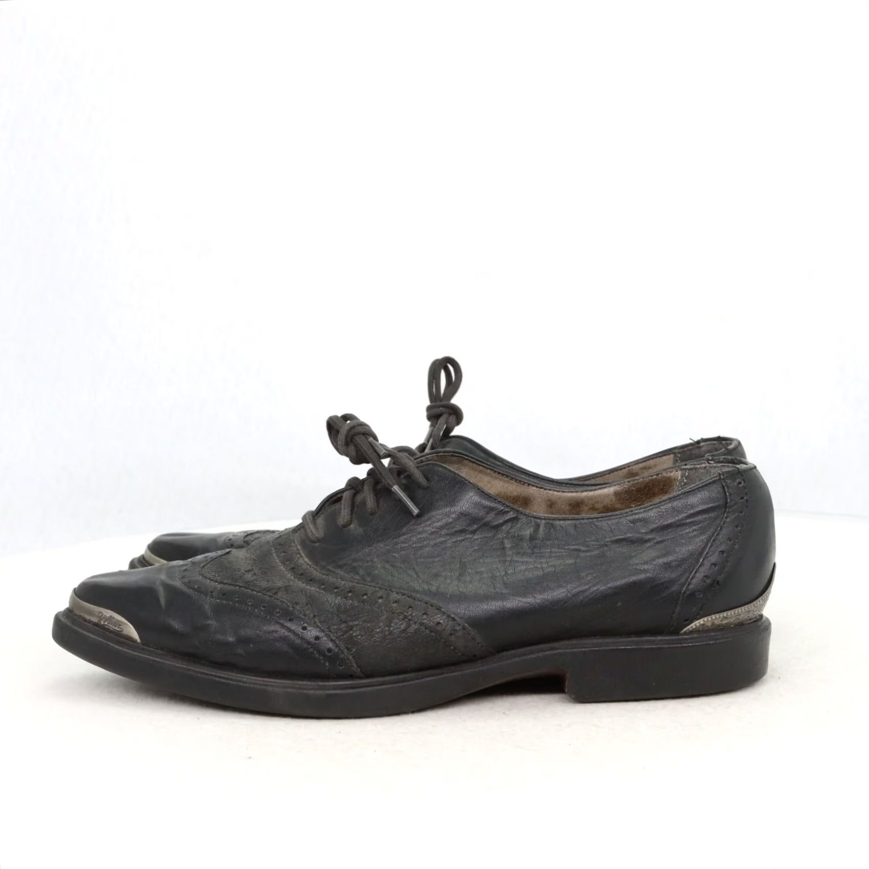 Vintage VINTAGE ZODIAC USA WOMENS Size 9 Black Casual Shoes Metal Accents Size US 9 / IT 39 - 5 Thumbnail