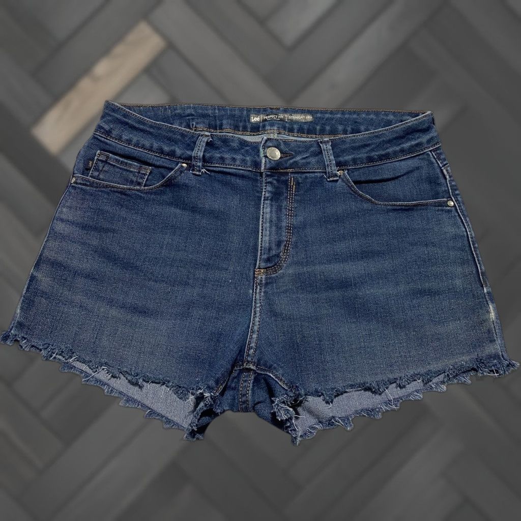 Lee Lee Shorts Womens 32 Blue Cut Off Denim Jorts Stretch Summer Raw Hem Pockets Denim Shorts Womens 32 Blue Casual 5-Pocket Stretch Summer Women Size 24" / US 00 / IT 34 - 1 Thumbnail