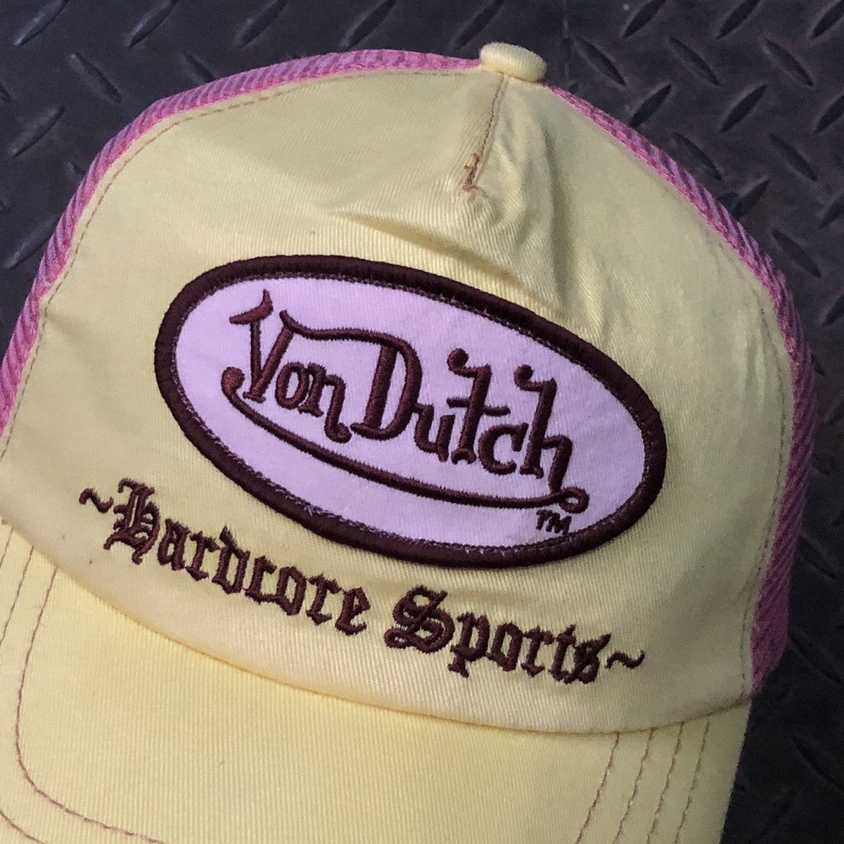 Von Dutch 🚫 SOLD 🚫 Von Dutch Racing Hardcore Sports Trucker Hat Size ONE SIZE - 3 Thumbnail