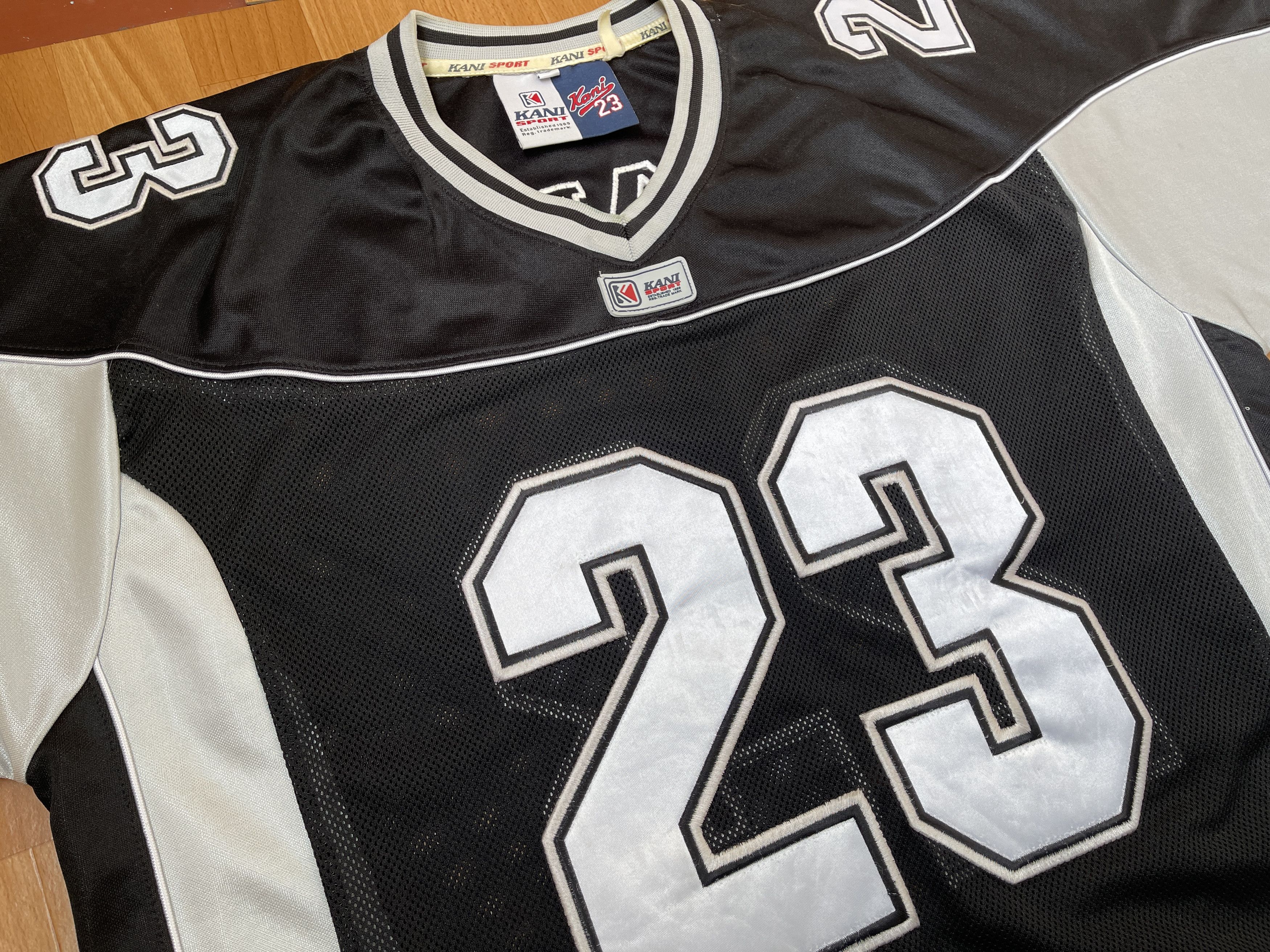 Karl Kani KARL KANI jersey, vintage hip hop t-shirt, 90s hip hop L Size US L / EU 52-54 / 3 - 6 Thumbnail