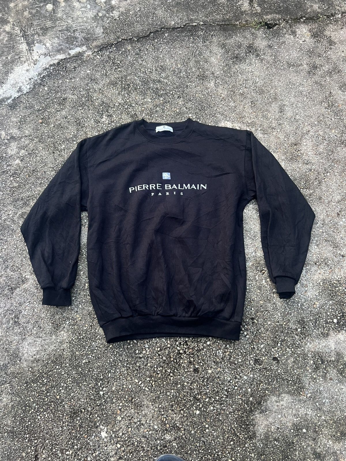 Pierre Balmain Pierre Balmain Spell Out Sweatshirt Size US L / EU 52-54 / 3 - 1 Thumbnail