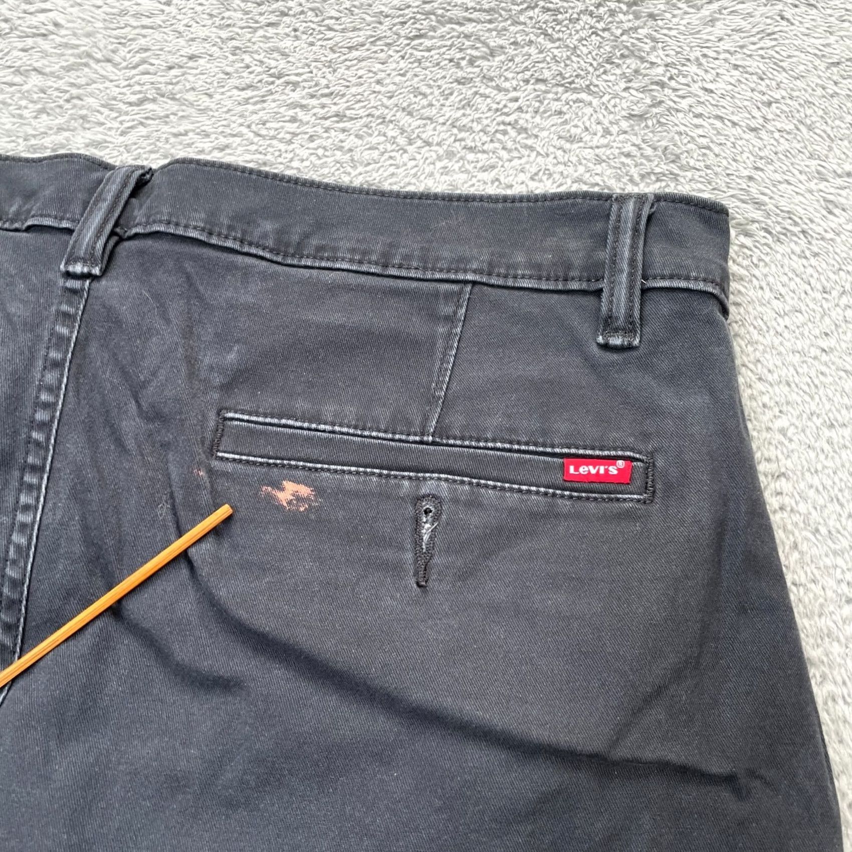 Levi's Levi's Pants Mens Large Black Chino Logo Cotton Stretch Standard Tapered Leg XX Size US 33 - 6 Thumbnail