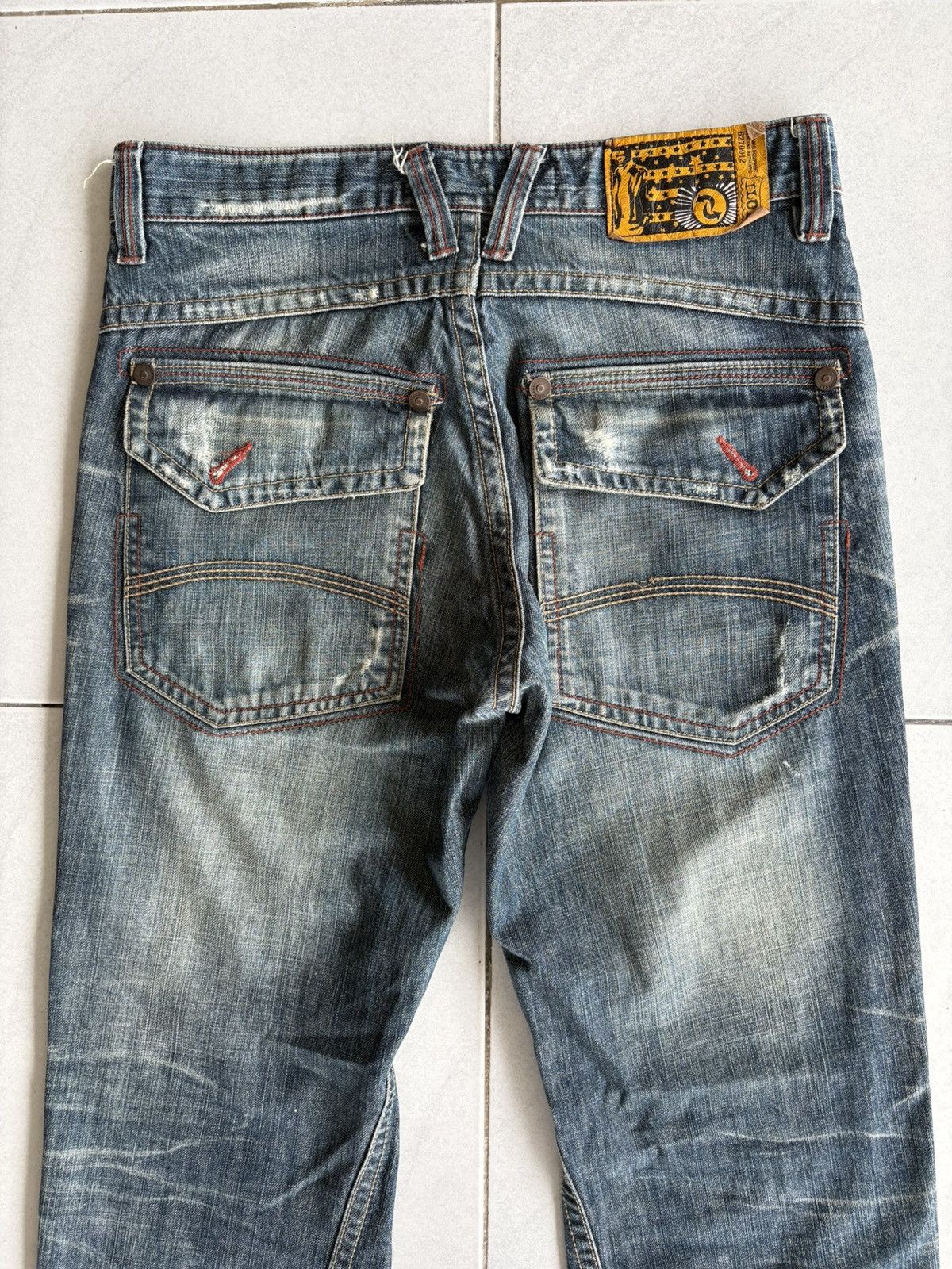 Vintage Korean Iloi Streetwear Low Flared Jeans Distressed Denim Size US 31 - 10 Thumbnail