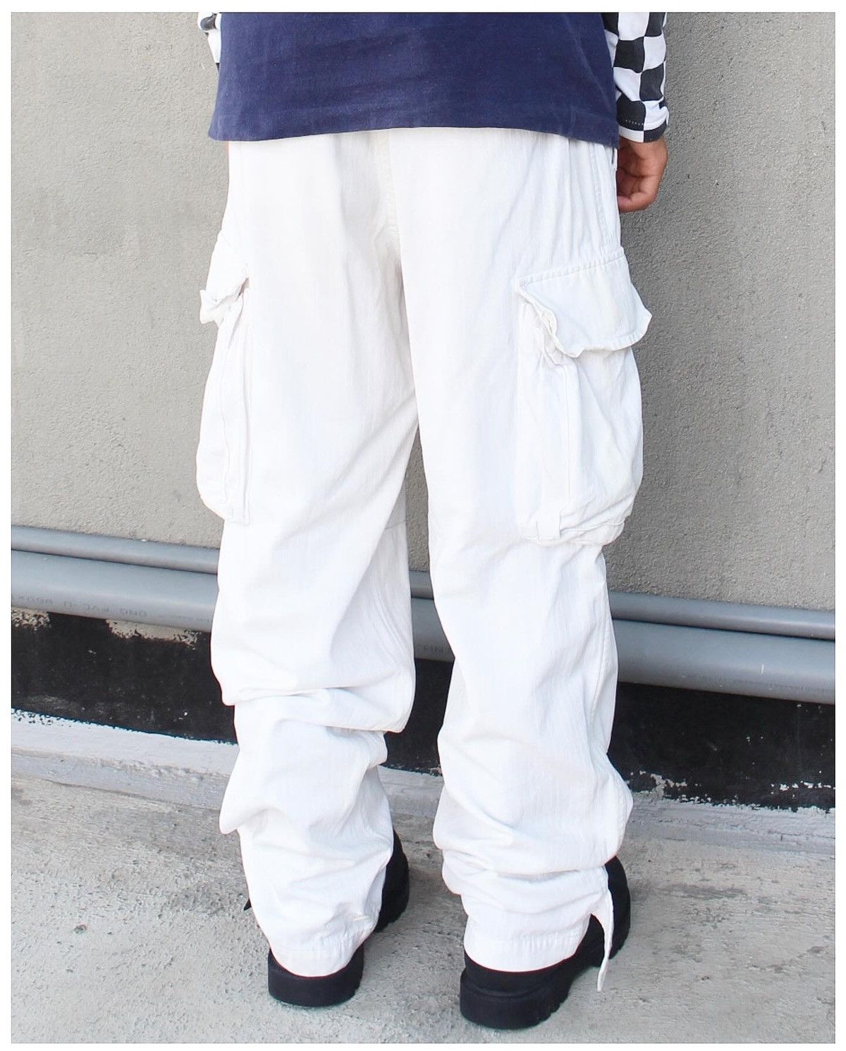 Japanese Brand × Johnbull × Vintage 2000S JOHNBULL HEAVY WHITE UTILITY CARGO PANTS Size US 30 / EU 46 - 4 Thumbnail