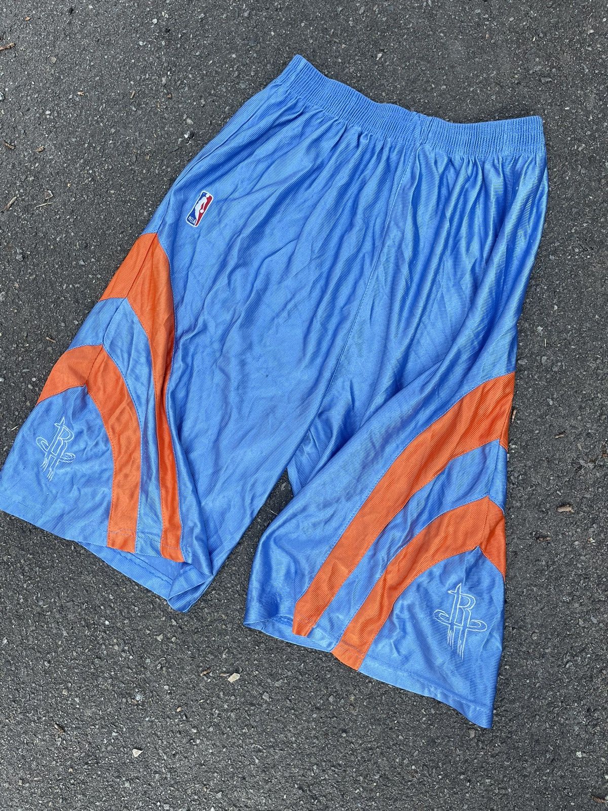 NBA × Vintage 1980’s Houston Rockets NBA vintage basketball shorts rare Size US 33 - 2 Thumbnail
