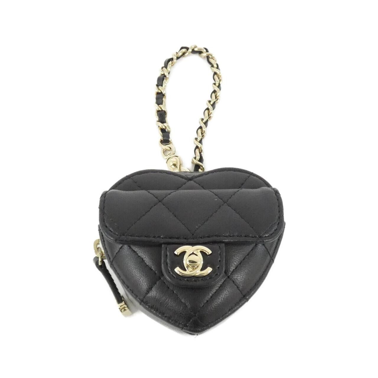 Chanel Chanel Chanel Bag Charm Key Holder Leather Charm AP4838 DUTY FREE for USA Size ONE SIZE - 1 Thumbnail