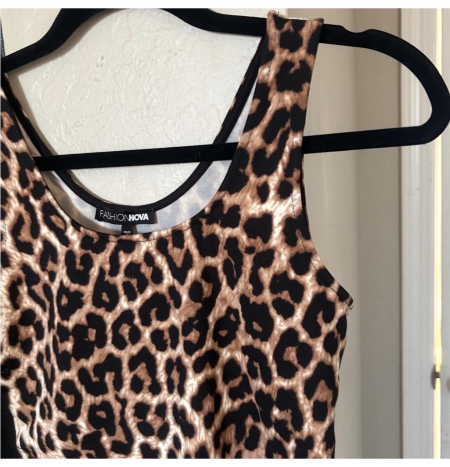 Other (Fashion Nova) Leopard Print Crop Top Size M / US 6-8 / IT 42-44 - 3 Thumbnail