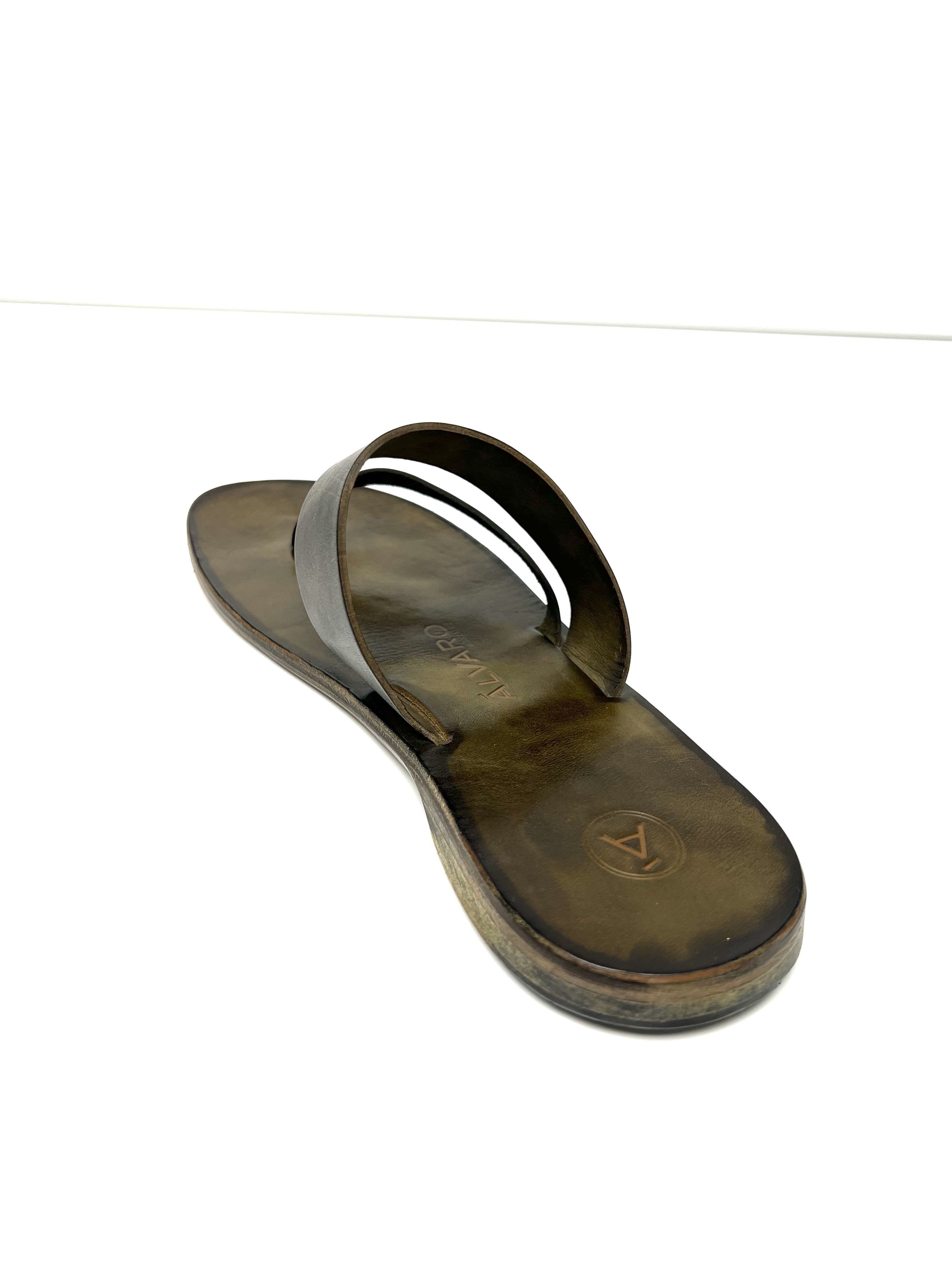 Other ALVARO GONZALEZ, MILITARY GREEN LEATHER HAND MADE, SLIDE Size US 11 / EU 44 - 12 Thumbnail