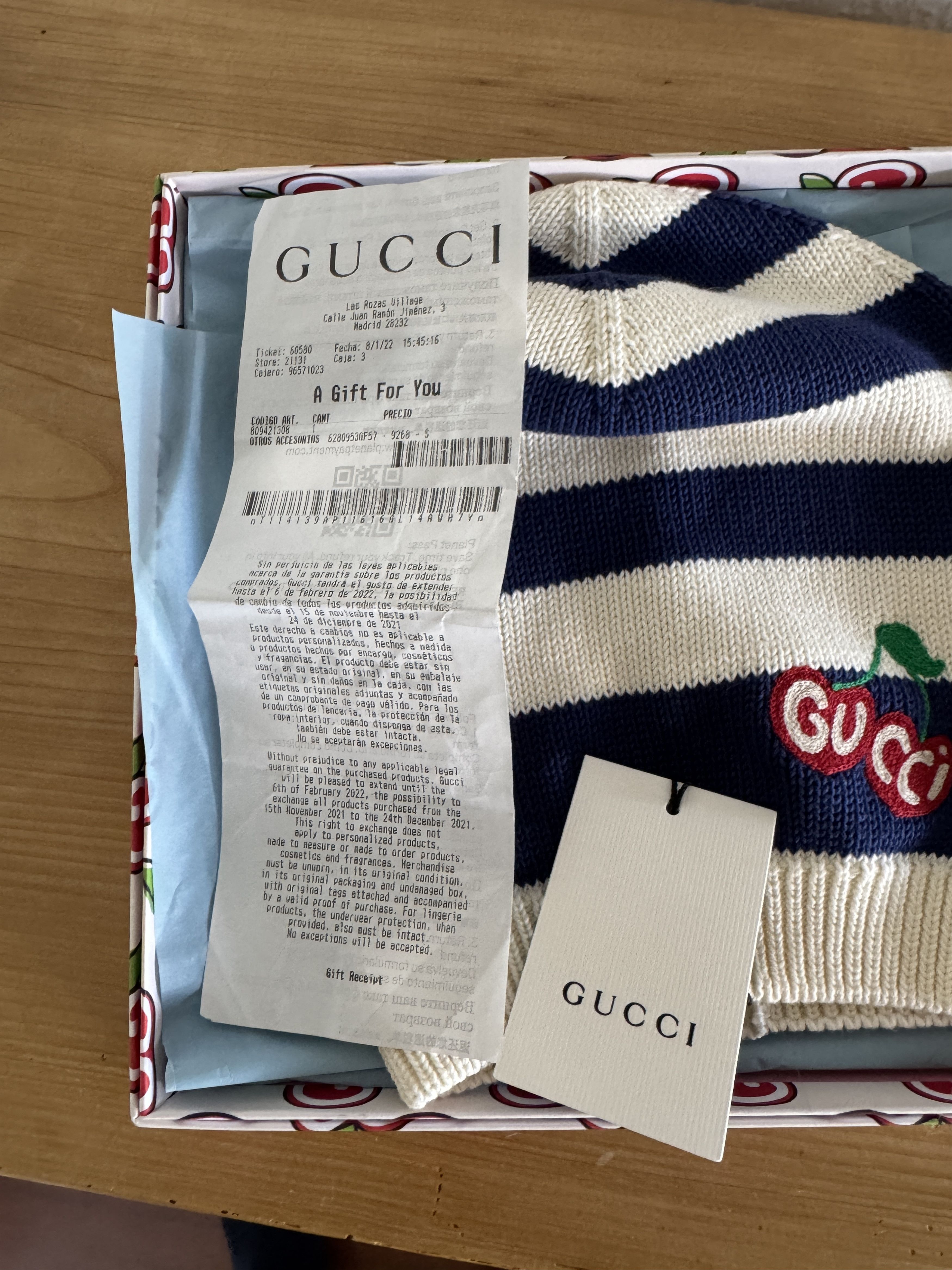 Gucci Cherry Embroidered Stripe Beanie Size ONE SIZE - 10 Thumbnail