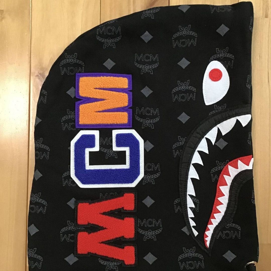 Bape 2024 MCM × BAPE monogram shark pullover hoodie a bathing ape Size US L / EU 52-54 / 3 - 5 Thumbnail