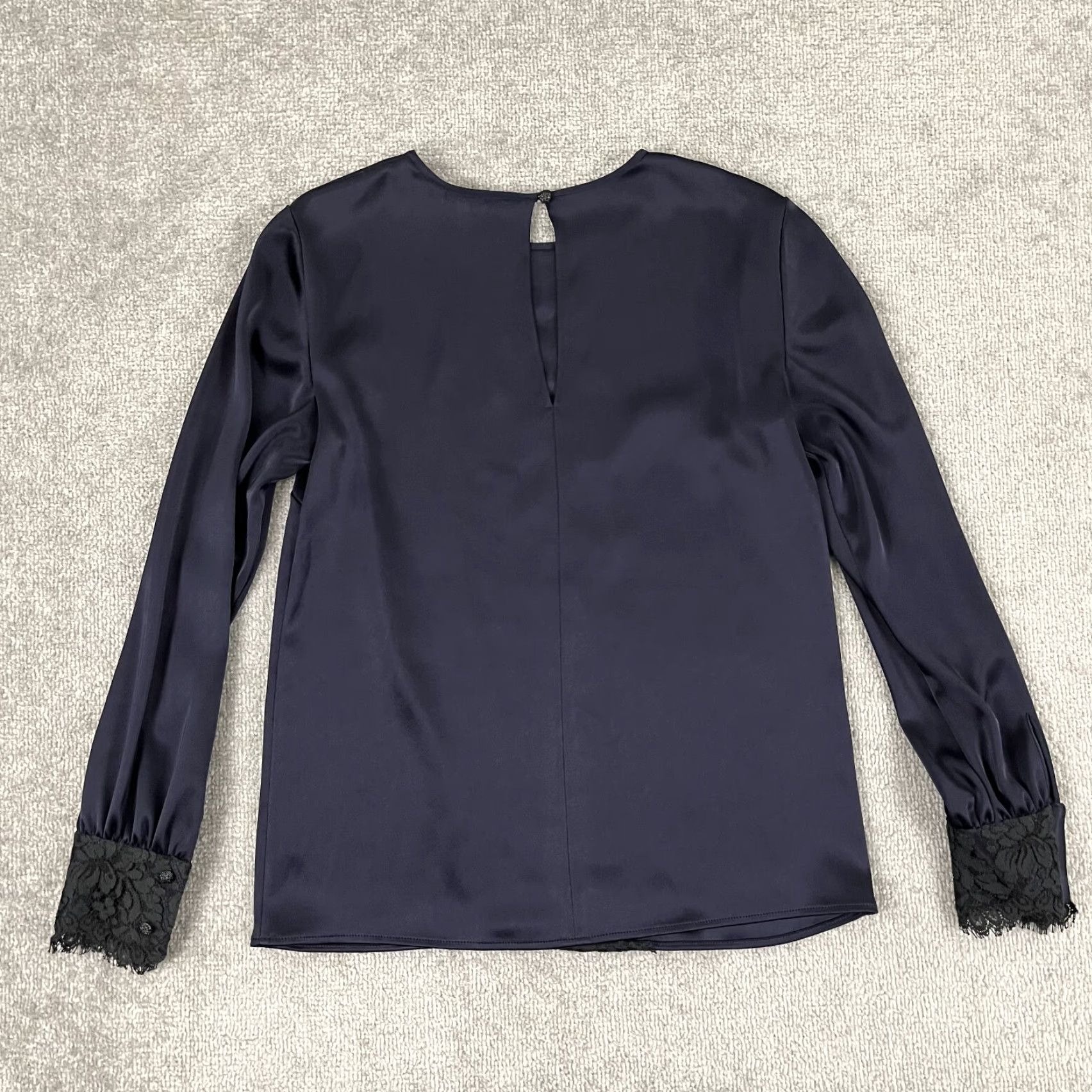 St. John ST. JOHN Blouse Womens Size 4 Blue Liquid Satin Lace Navycaviar Quiet Old Luxury Womens Size S / US 4 / IT 40 - 2 Thumbnail