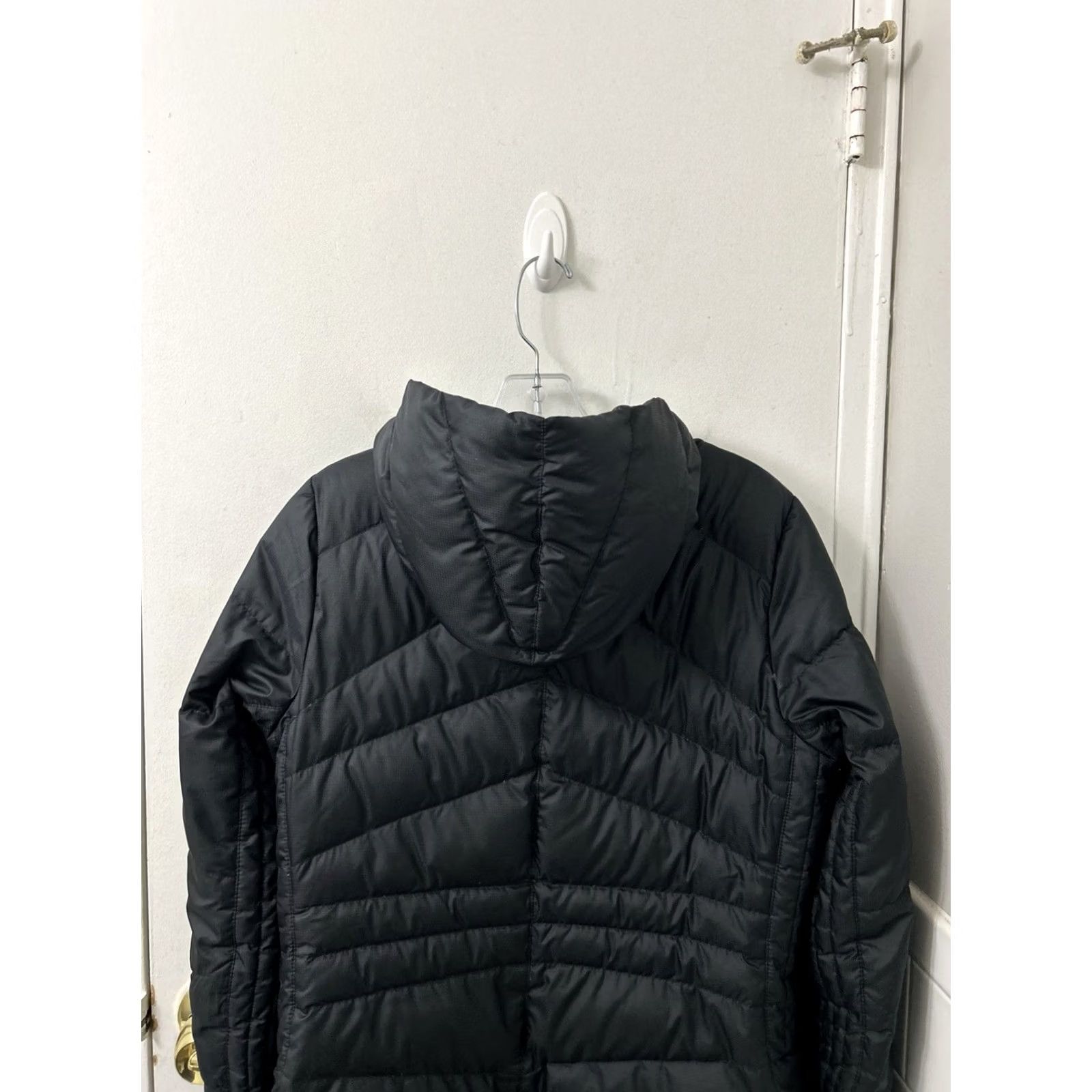 Marmot Marmot Puffer Jacket Womens Medium Black 700 Fill Down Fleece Lined Full Zip L/S Size M / US 6-8 / IT 42-44 - 7 Thumbnail