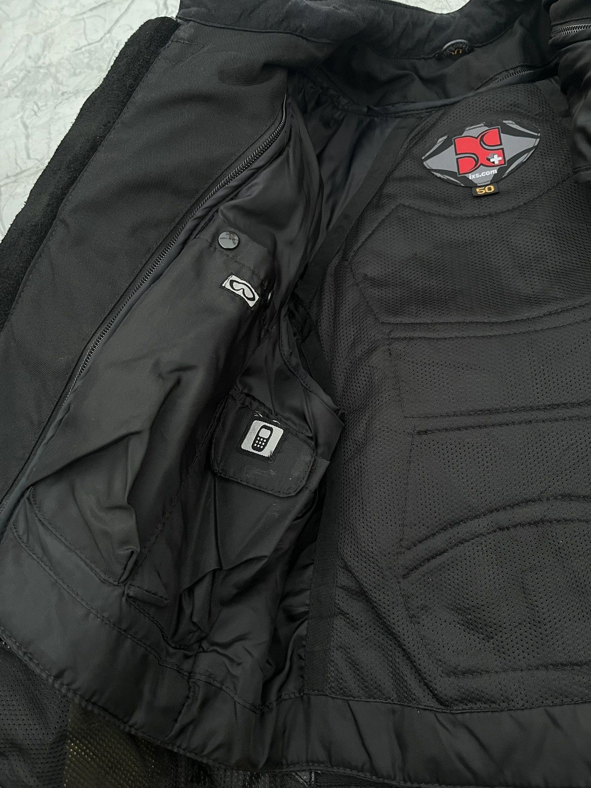Vintage Vintage IXS RX-5T Racing Swiss Leather Moto Jacket Size US L / EU 52-54 / 3 - 14 Thumbnail