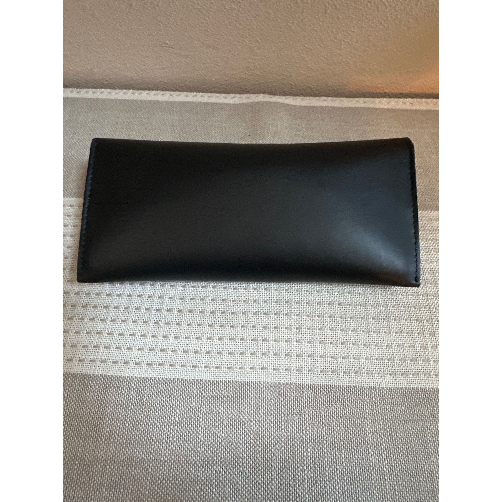 Moschino Moschino Black Leather Sunglass case with cleaning cloth Size ONE SIZE - 4 Thumbnail