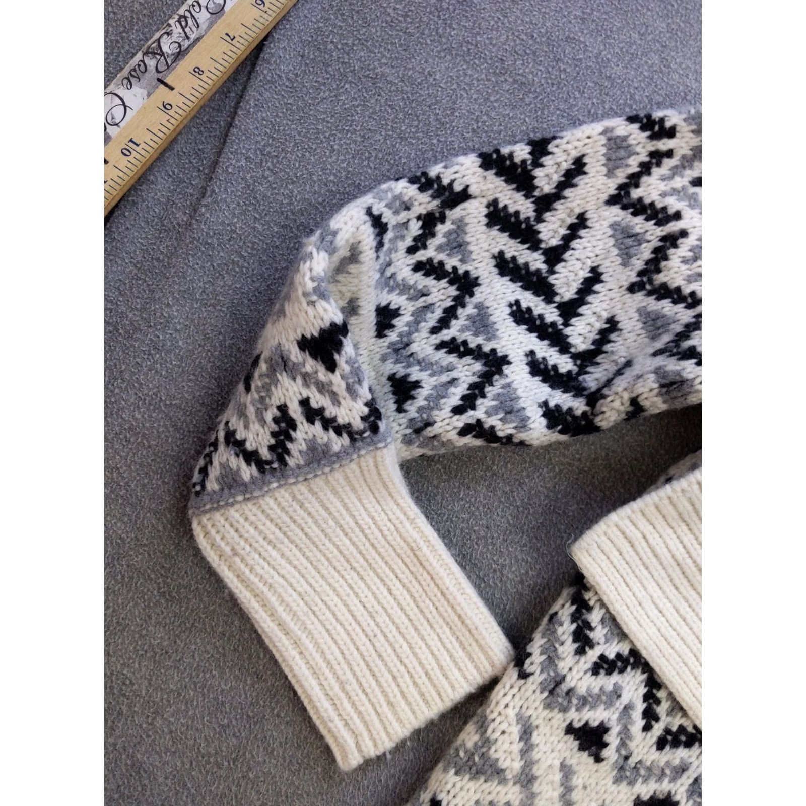 Ellen Tracy VINTAGE Ellen Tracy Sweater Womens L Cardigan Shawl Collar Open Wool Knit Size L / US 10 / IT 46 - 3 Thumbnail