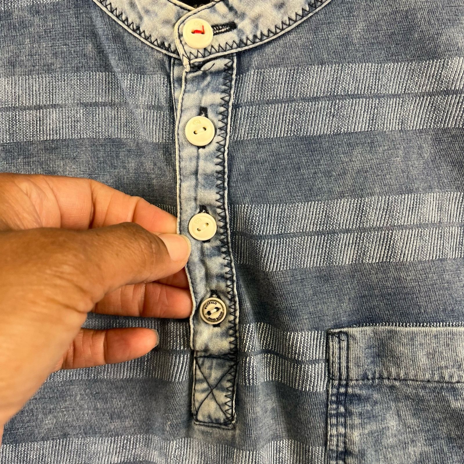 Buffalo David Bitton Buffalo David Bitton Henley 4 Button Shirt Striped Pocket Size US XL / EU 56 / 4 - 3 Thumbnail