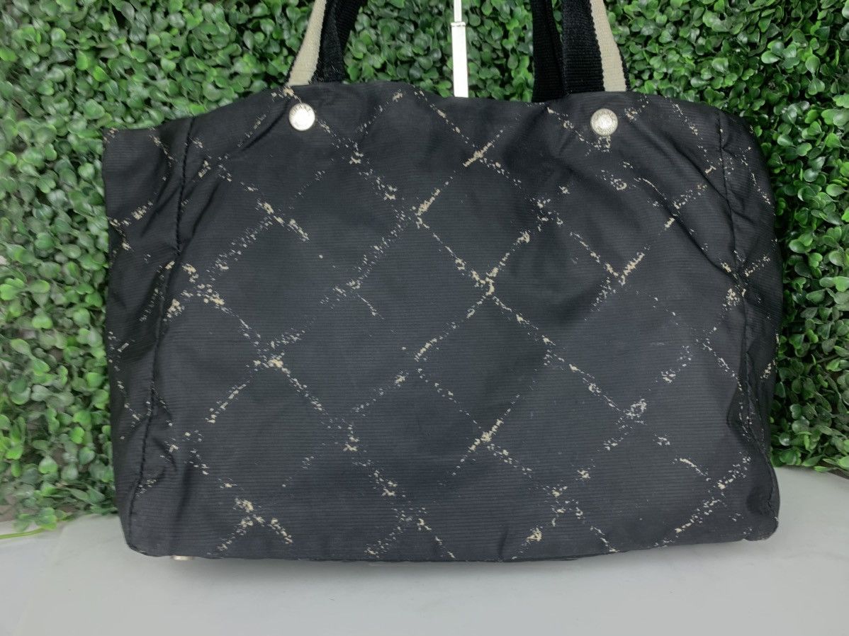 Chanel Authentic Vintage Chanel Black Nylon Tote Bag Size ONE SIZE - 2 Thumbnail
