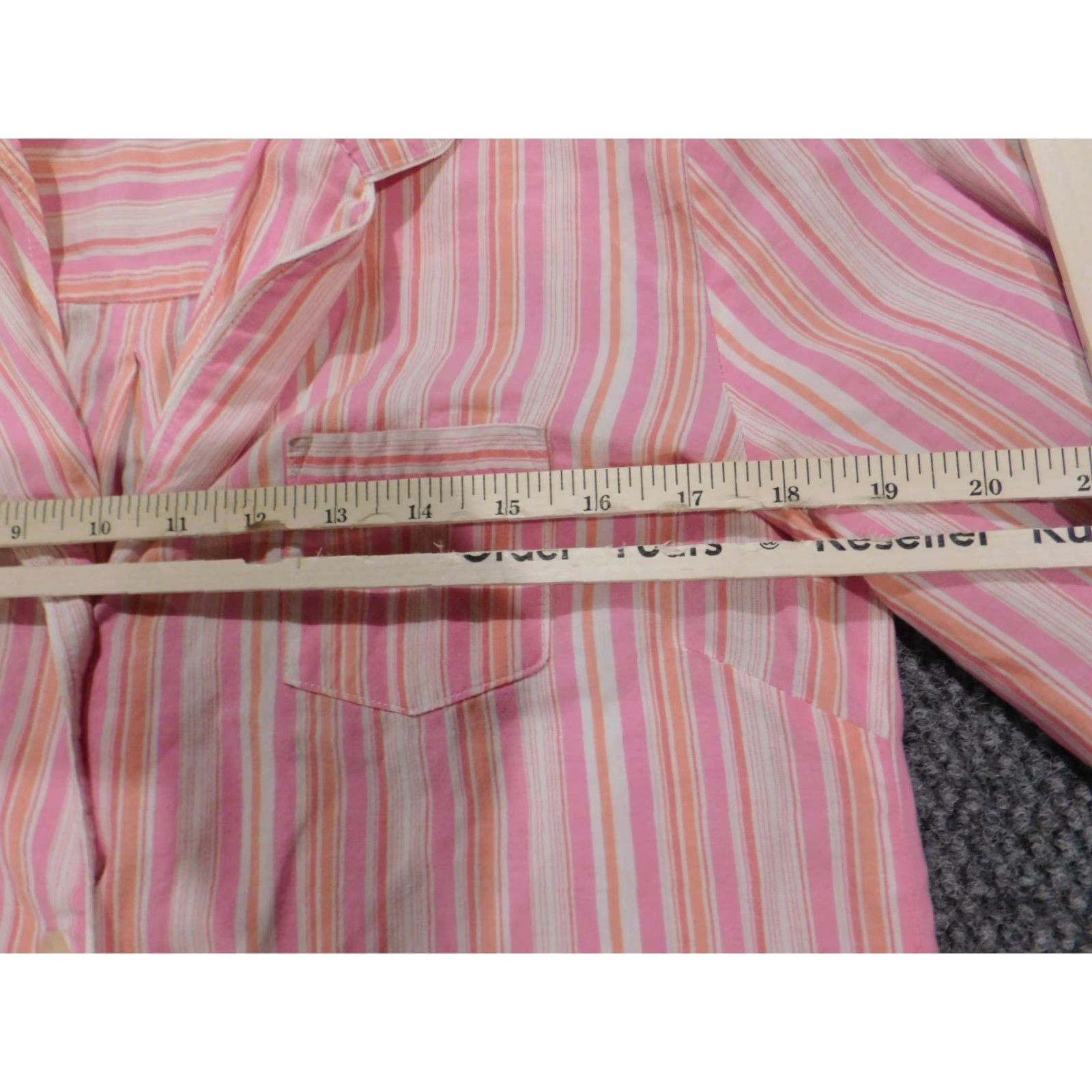 Gap Gap Blouse Women Shirt S Pink Long Sleeve Button Down Striped Casual Cotton Rayon Breathable Basic Classic Regu lar Size Type Regular Ladies Size S / US 4 / IT 40 - 4 Thumbnail