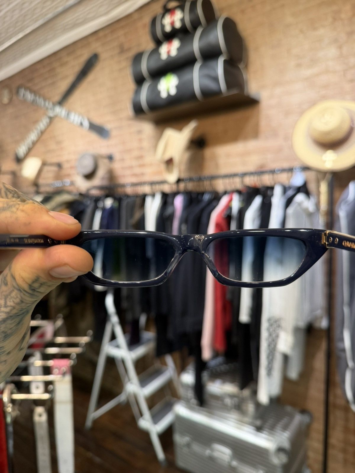 Chrome Hearts Chrome Hearts SLUNTUATION sunglasses RARE GOLD Size ONE SIZE - 16 Thumbnail
