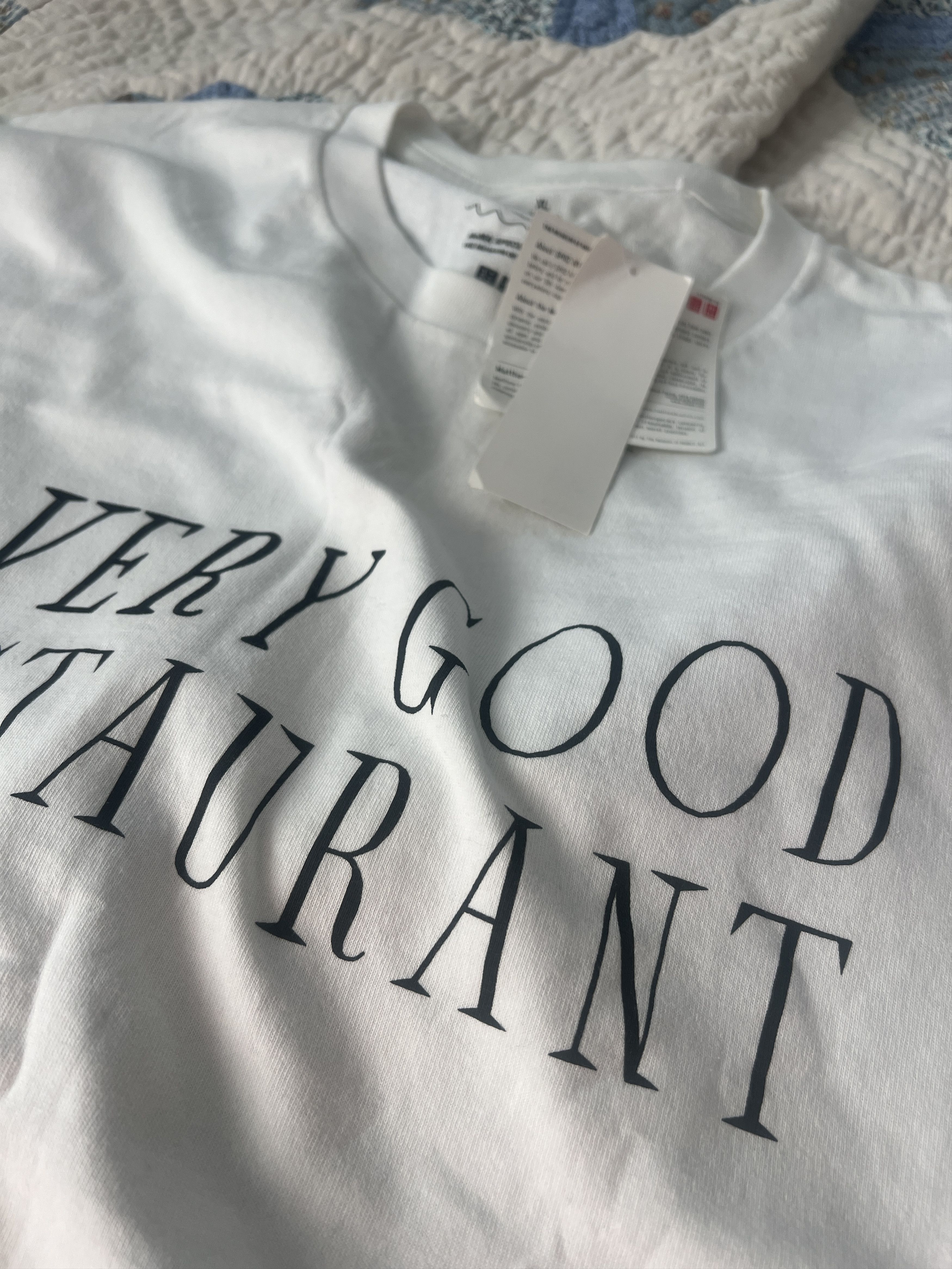 Uniqlo Uniqlo Graphic Tee Size US XL / EU 56 / 4 - 2 Thumbnail