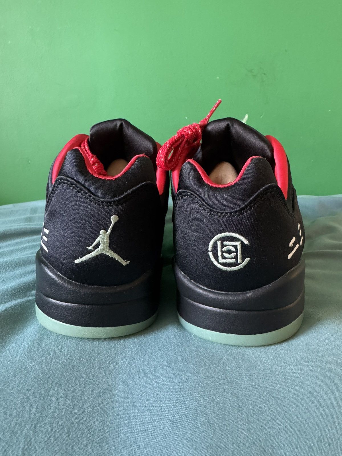 Jordan Brand Jordan 5 low clot 2022 Size US 10 / EU 43 - 3 Thumbnail