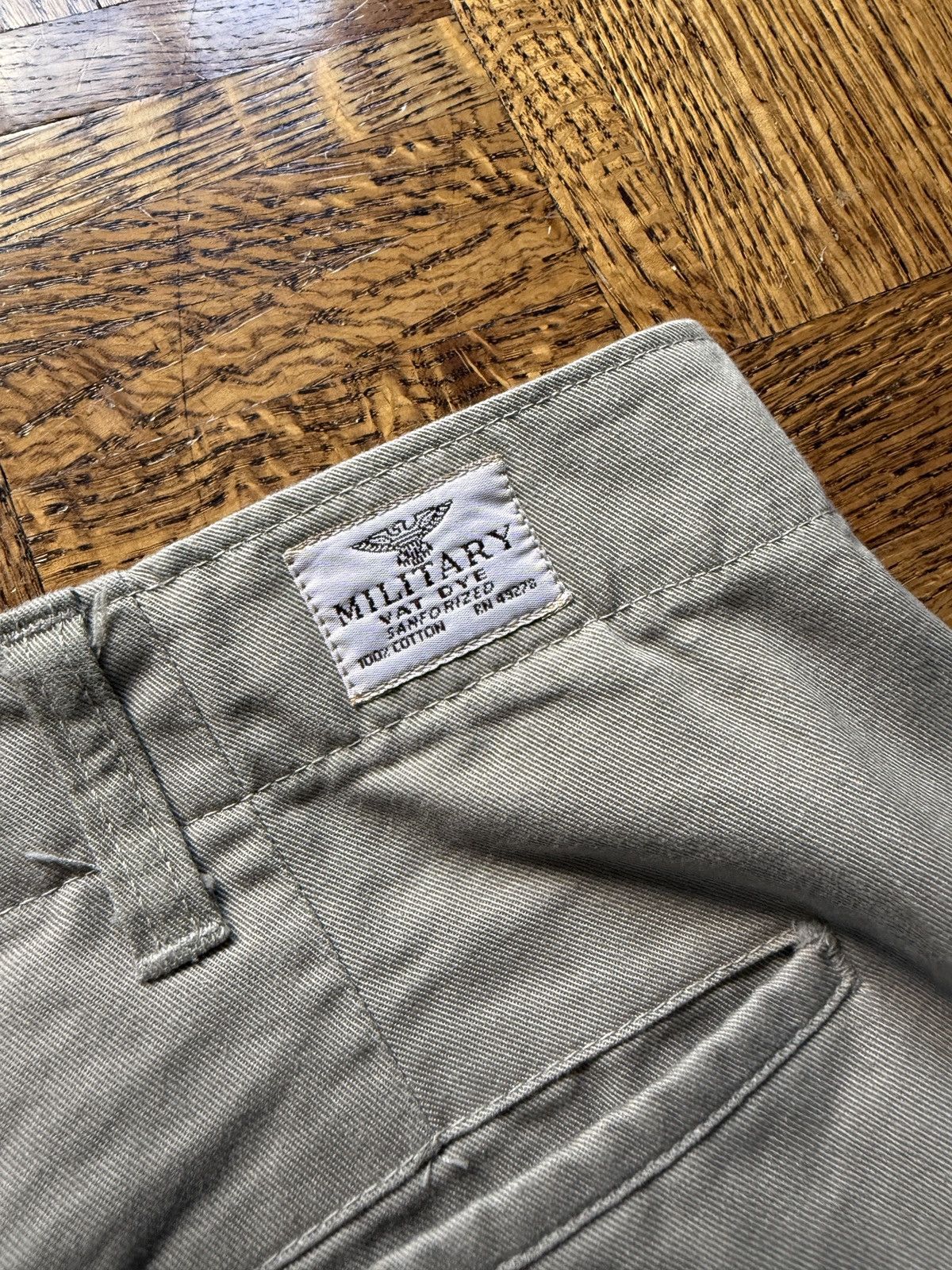 Vintage Vintage Military Sanforized Khaki Chino Pants Size US 41 - 4 Thumbnail