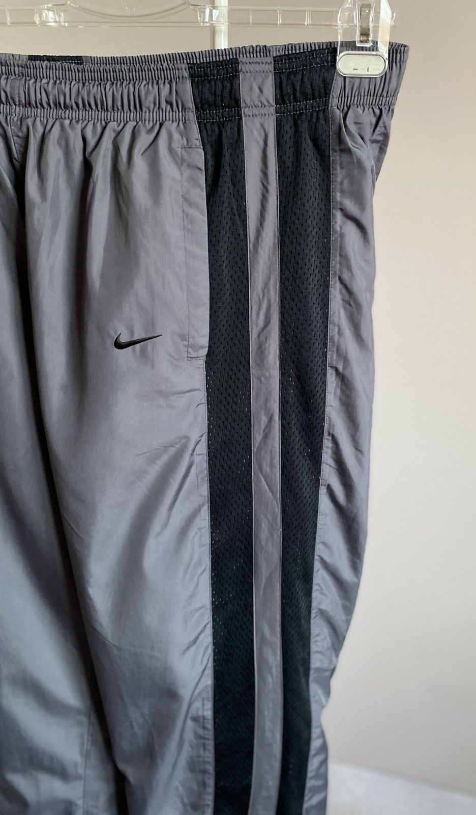 Vintage Vintage Nike Nylon Loose Pants Size US 31 - 3 Thumbnail