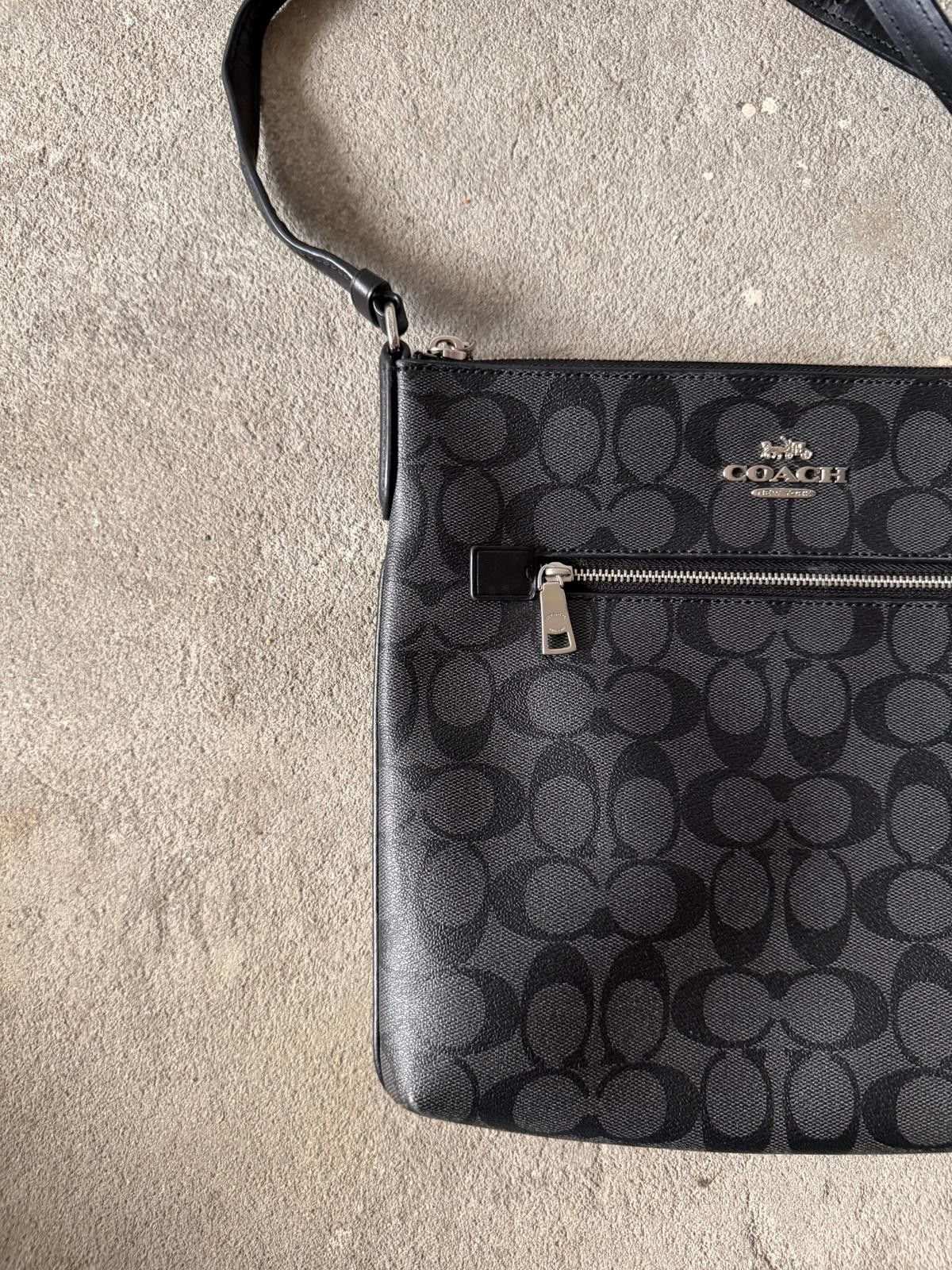 Coach Coach Signature Rowan File Corssbody Bag Black Size ONE SIZE - 2 Thumbnail