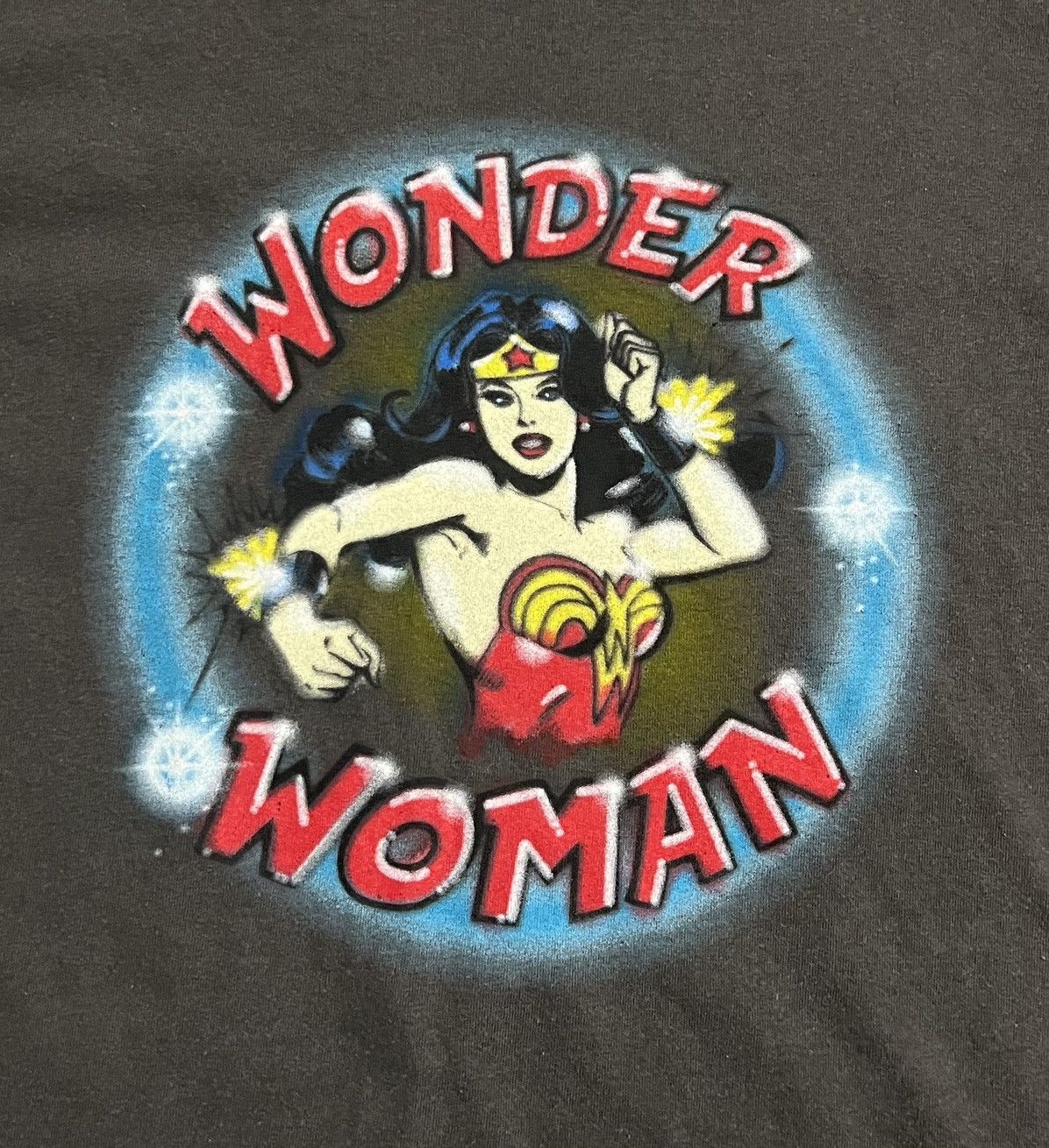 Gildan Wonder Woman Shirt Adult Medium DC Comics Tee Size US M / EU 48-50 / 2 - 2 Thumbnail