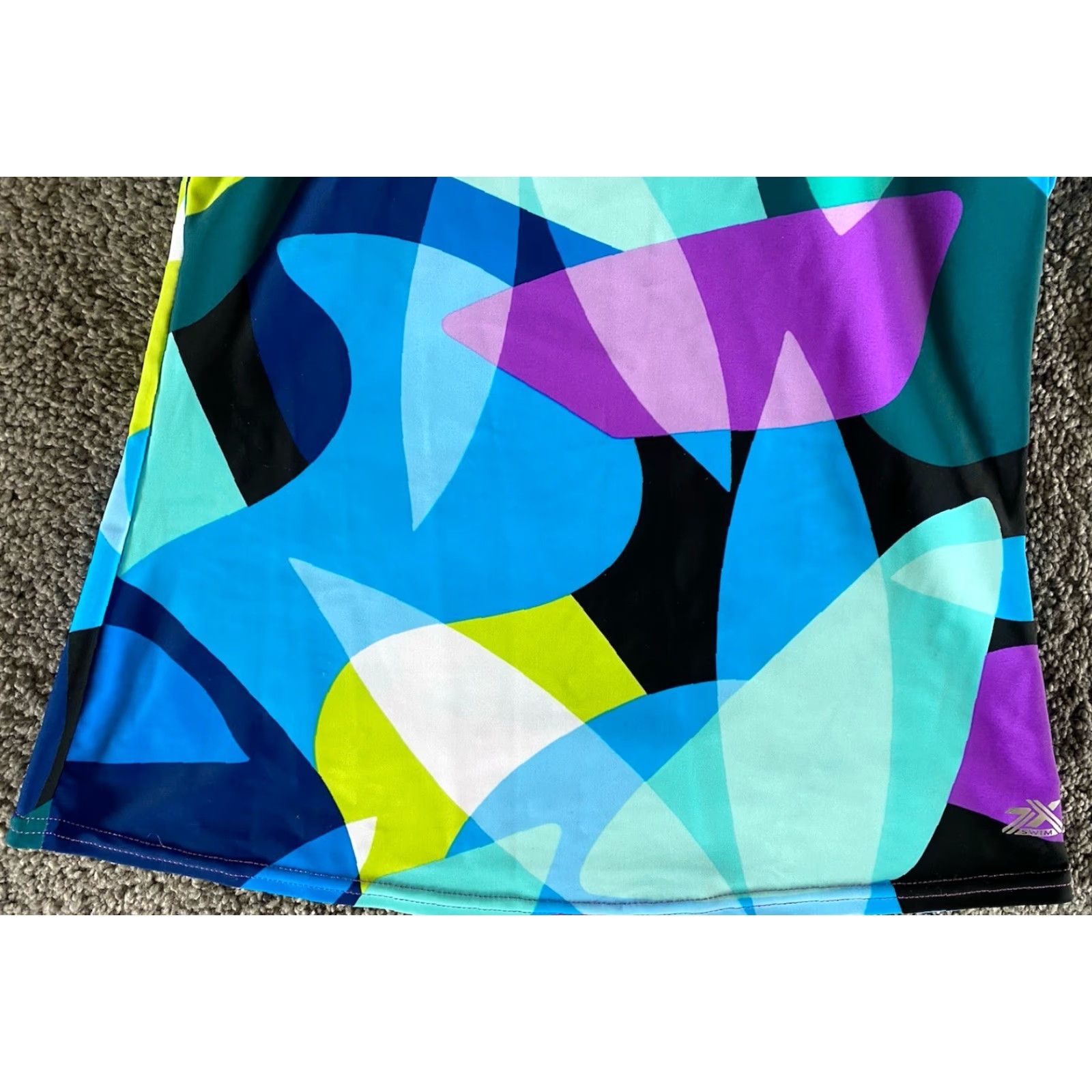 ZeroXposur NWT ZeroXposur Tankini Shirt Women’s XS Multicolor Beach Colorful Sports Sun Smart Pipeline Tankini Shirt Womens XS (6) MSRP 2 Size XS / US 0-2 / IT 36-38 - 5 Thumbnail