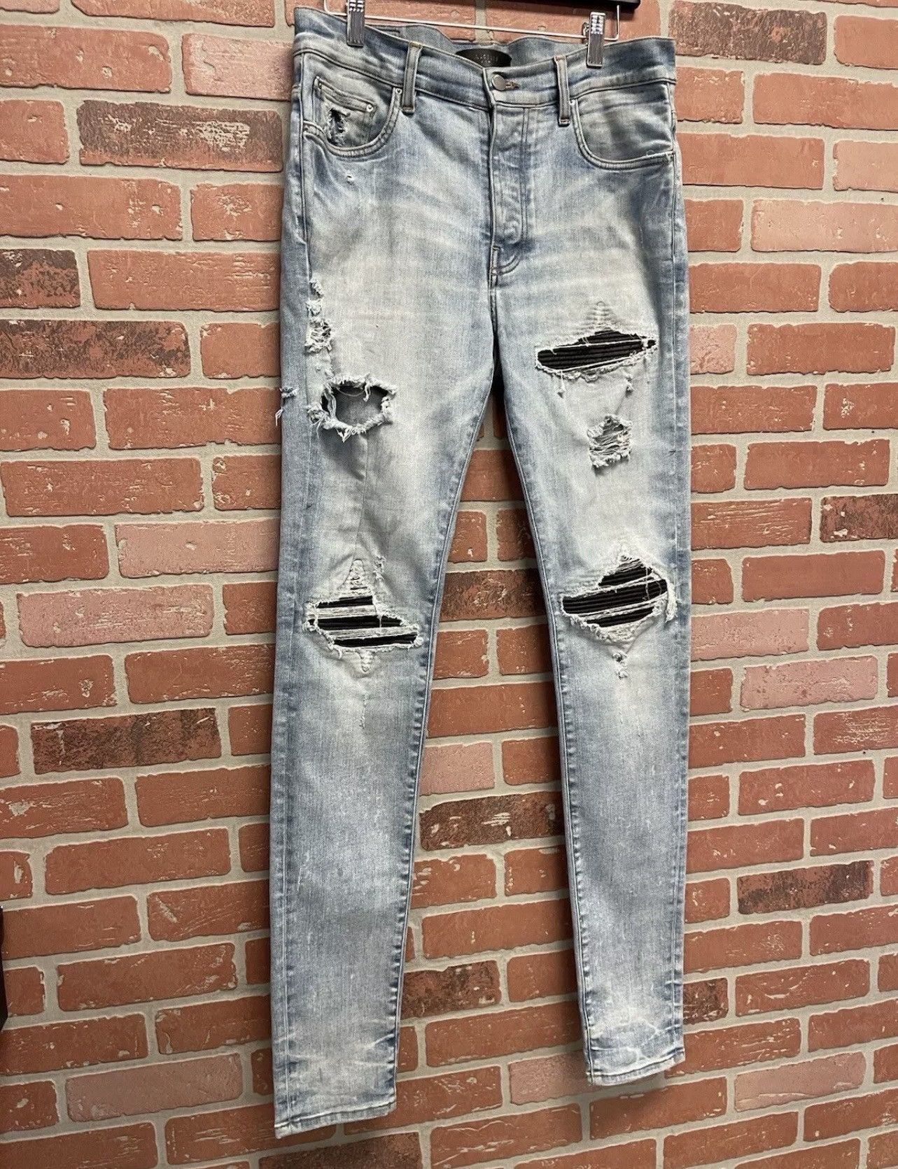 Amiri Size 32 - Amiri Black Patches Light Blue MX1 Skinny