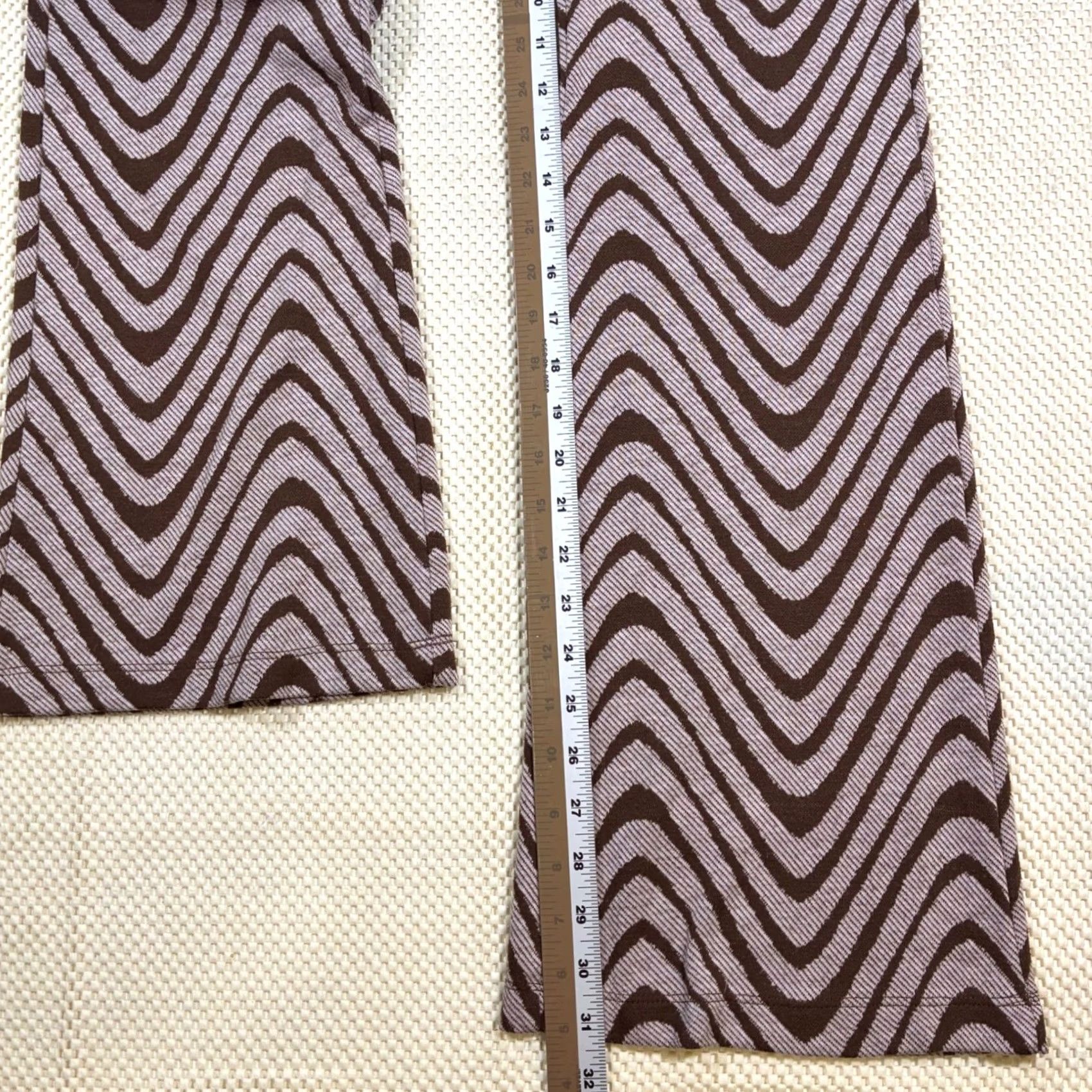 Urban Outfitters EUC Urban Outfitters Brown White Retro Print Wide Leg Flare Pants Women's S Size 28" / US 6 / IT 42 - 6 Thumbnail