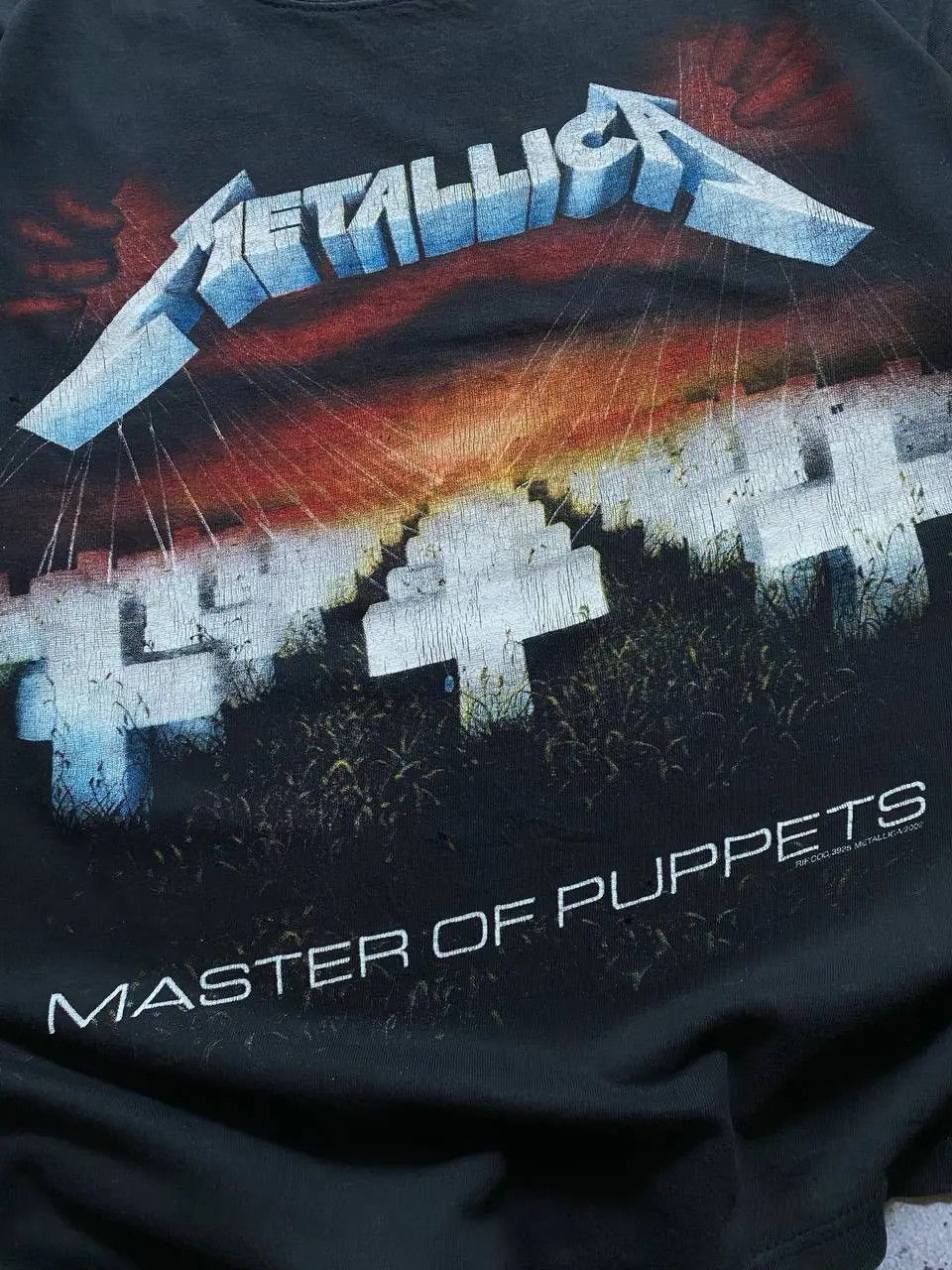 Band Tees VINTAGE 2002 METALLICA ‘MASTER OF PUPPETS’METAL BAND T SHIRT Size US M / EU 48-50 / 2 - 5 Thumbnail