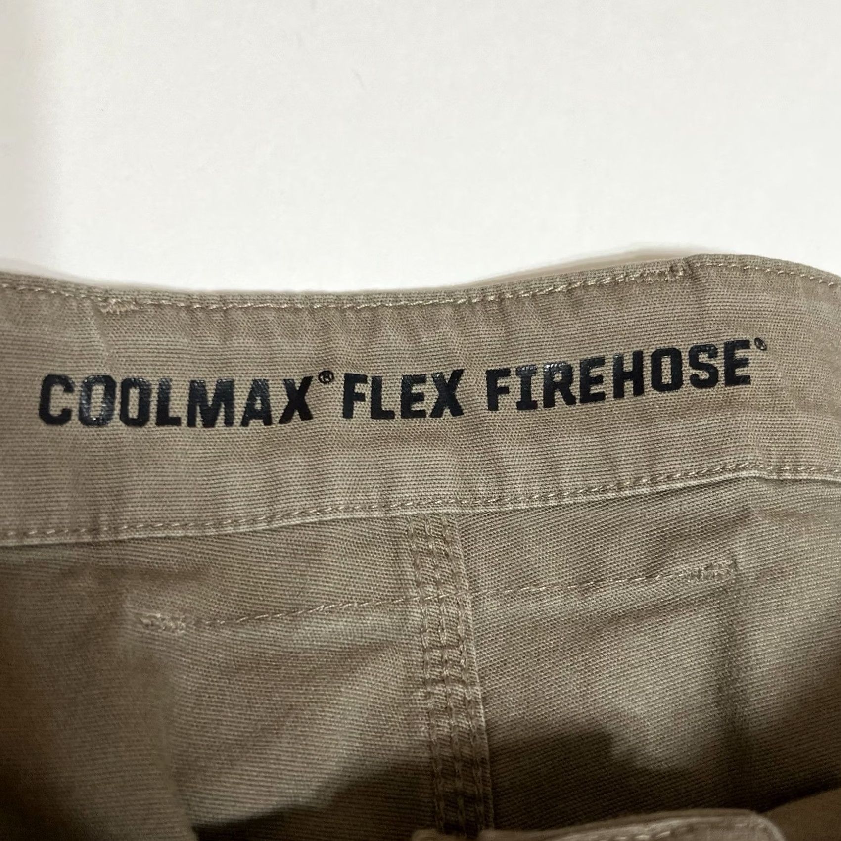 CO Duluth Fire Hose Cool Max Flex Carpenter Shorts Mens Size 48 Brown Cargo Workwear Stretch Pockets 10in Inseam Flat Front Zip Size US 32 / EU 48 - 6 Thumbnail