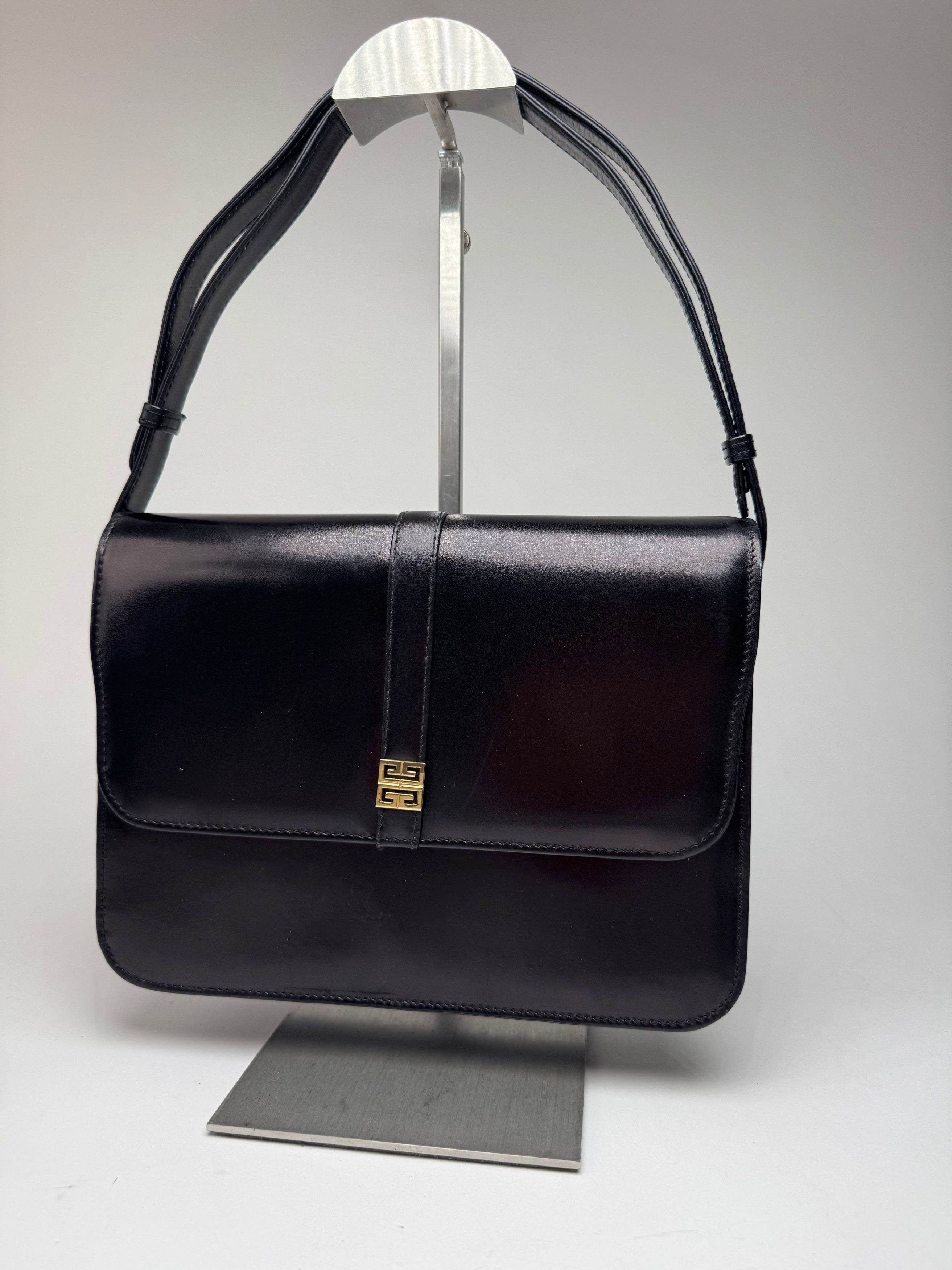 Givenchy Vintage 2Way 4G Leather Bag black Size ONE SIZE - 1 Thumbnail